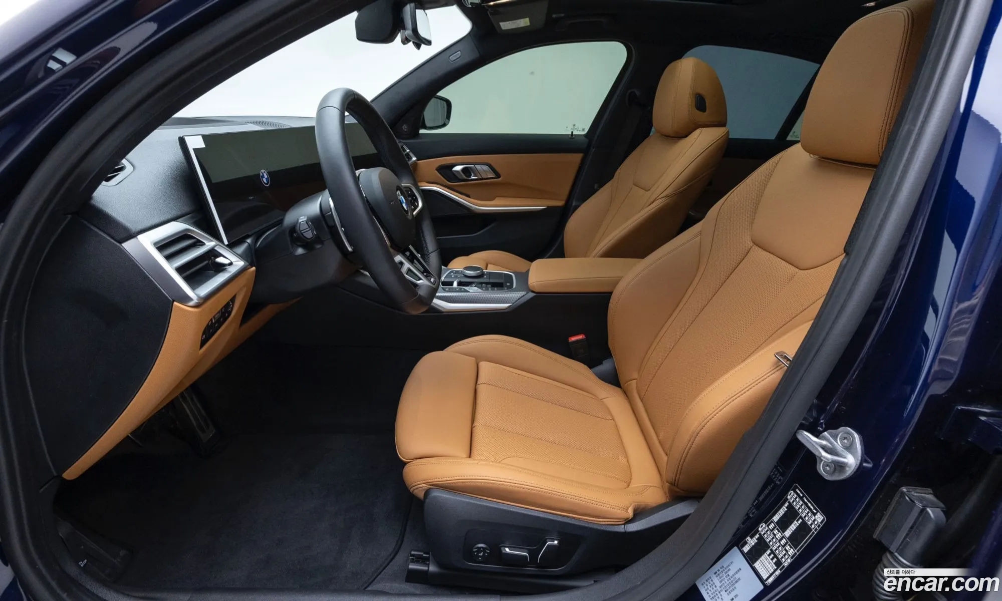 BMW 3 Series 2025 — 16
