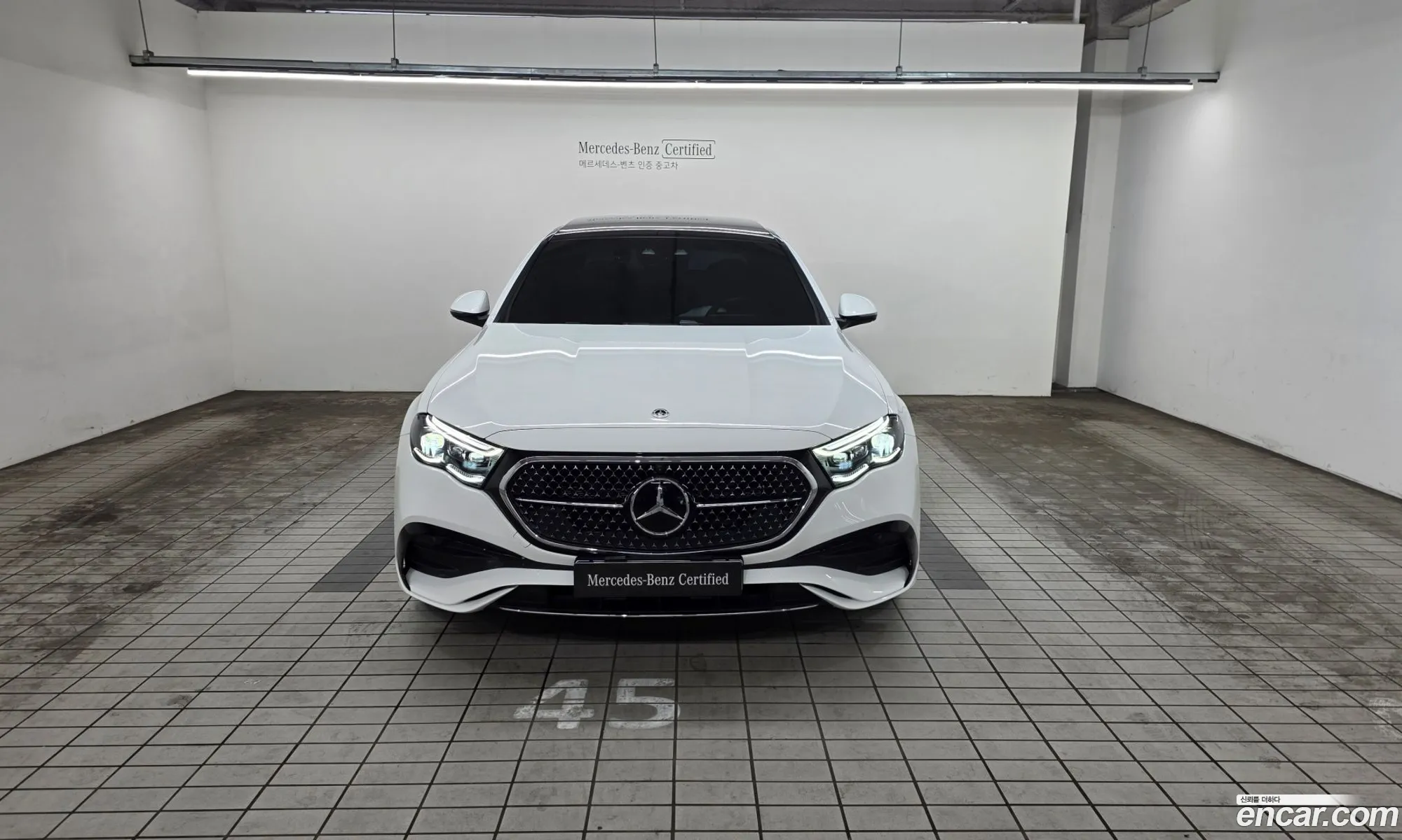 Mercedes-Benz E-Class W214 2025 — 8