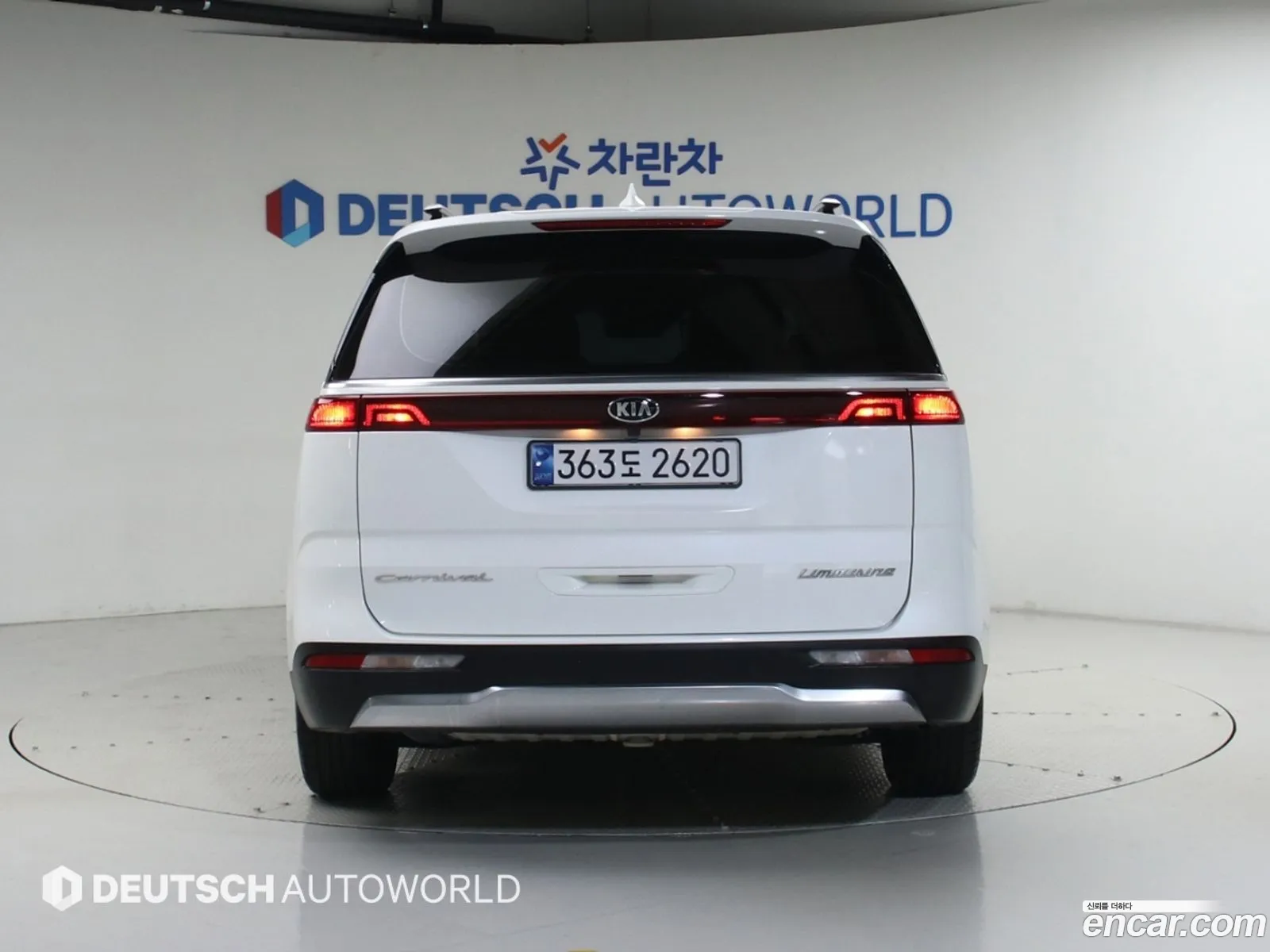 Kia Carnival 2021 — 2