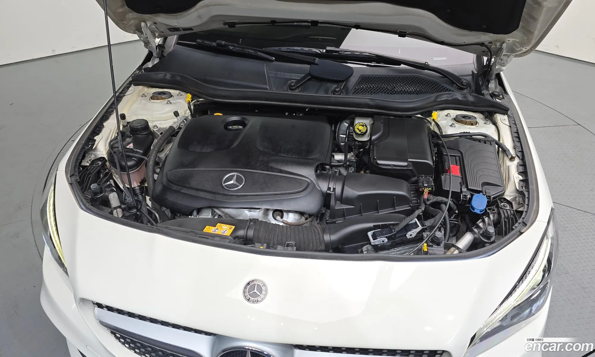 Mercedes-Benz CLA-Class C117 2018 — 13