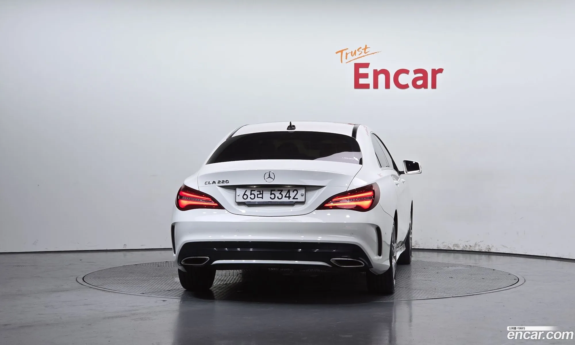 Mercedes-Benz CLA-Class C117 2018 — 28