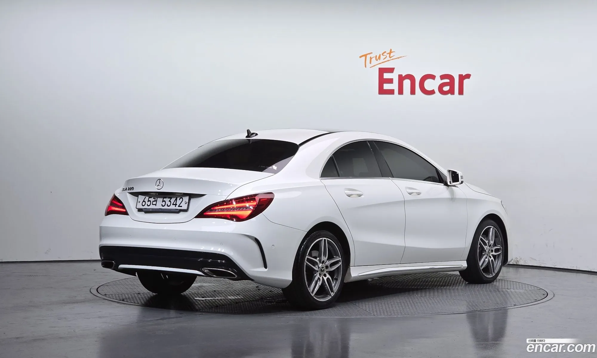Mercedes-Benz CLA-Class C117 2018 — 22