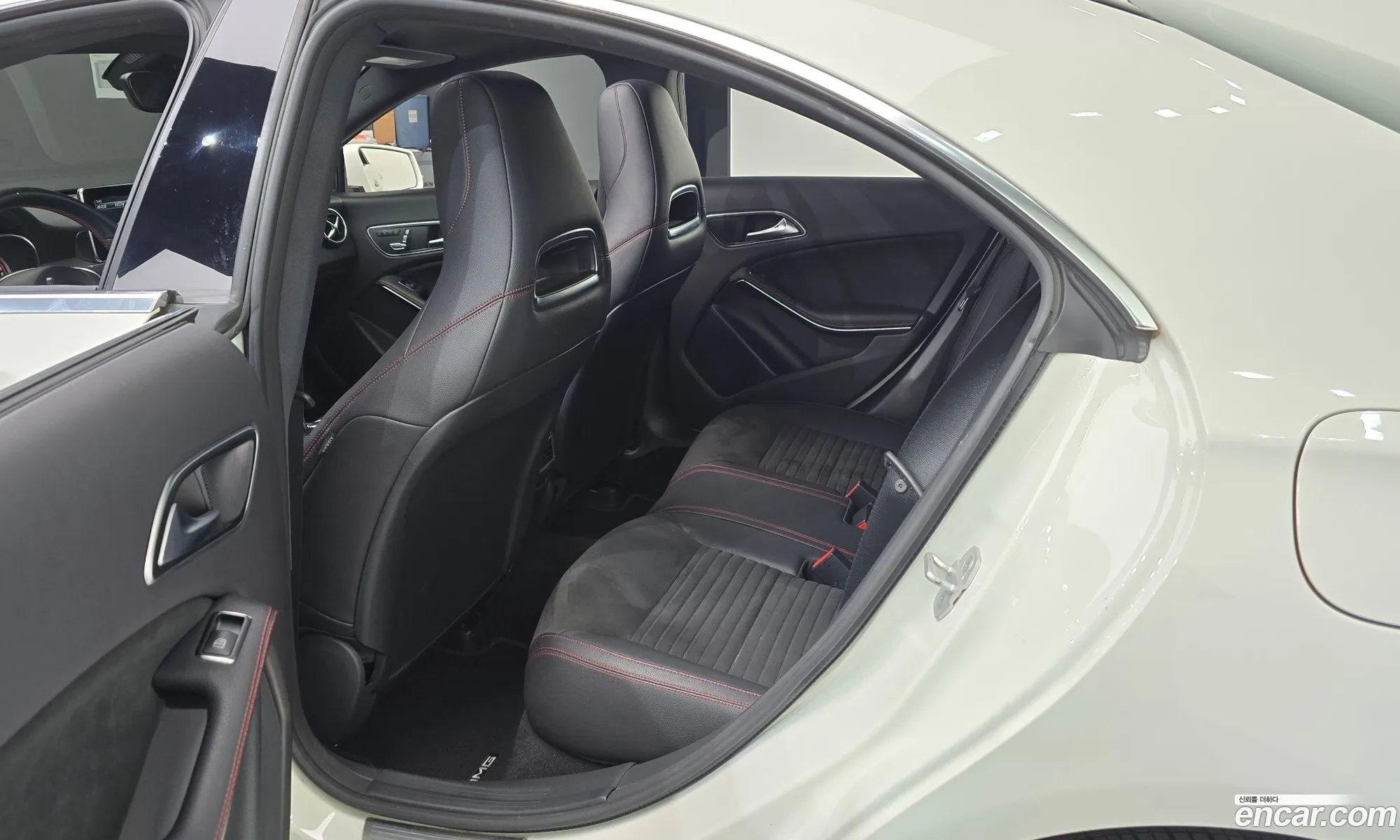 Mercedes-Benz CLA-Class C117 2018 — 16