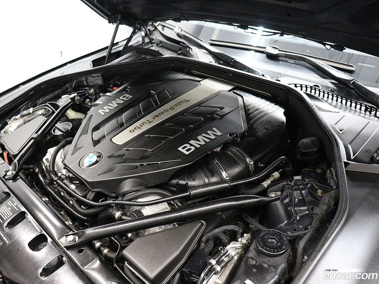 BMW 7 Series 2013 — 17