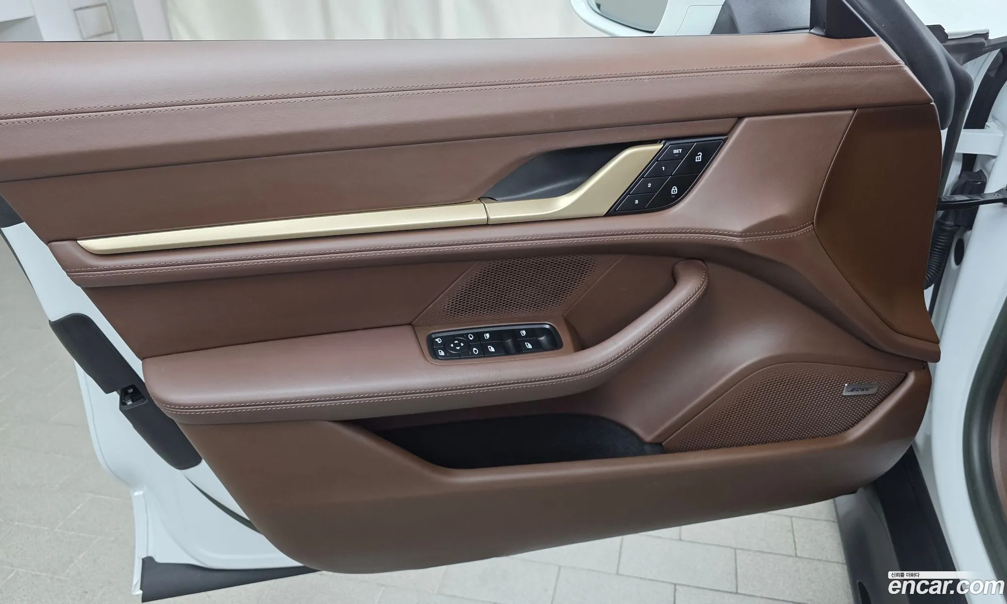 Porsche Taycan 2023 WP0AD2Y10PSA48276 — 23
