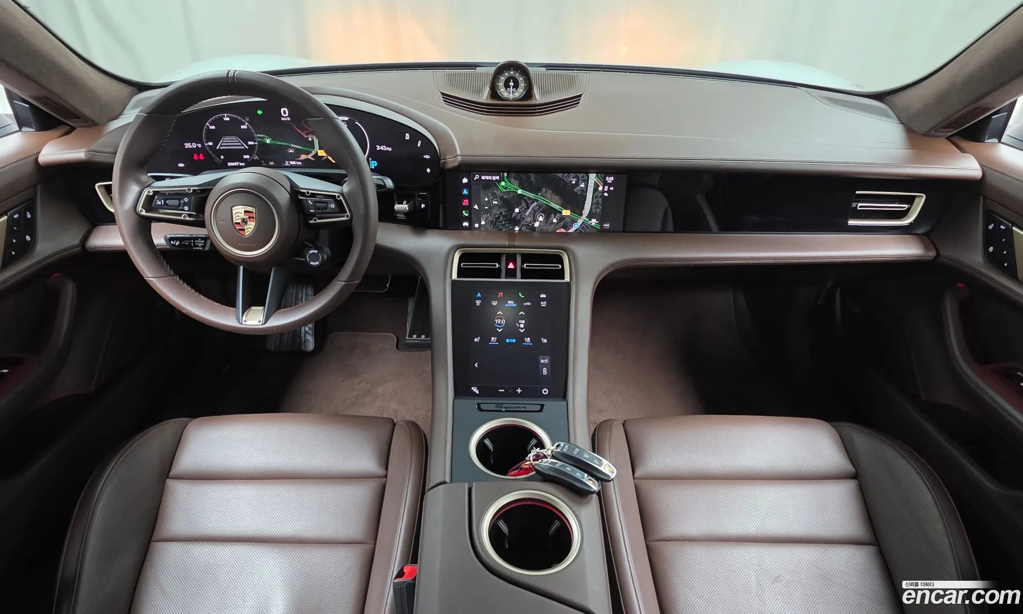 Porsche Taycan 2023 WP0AD2Y10PSA48276 — 30