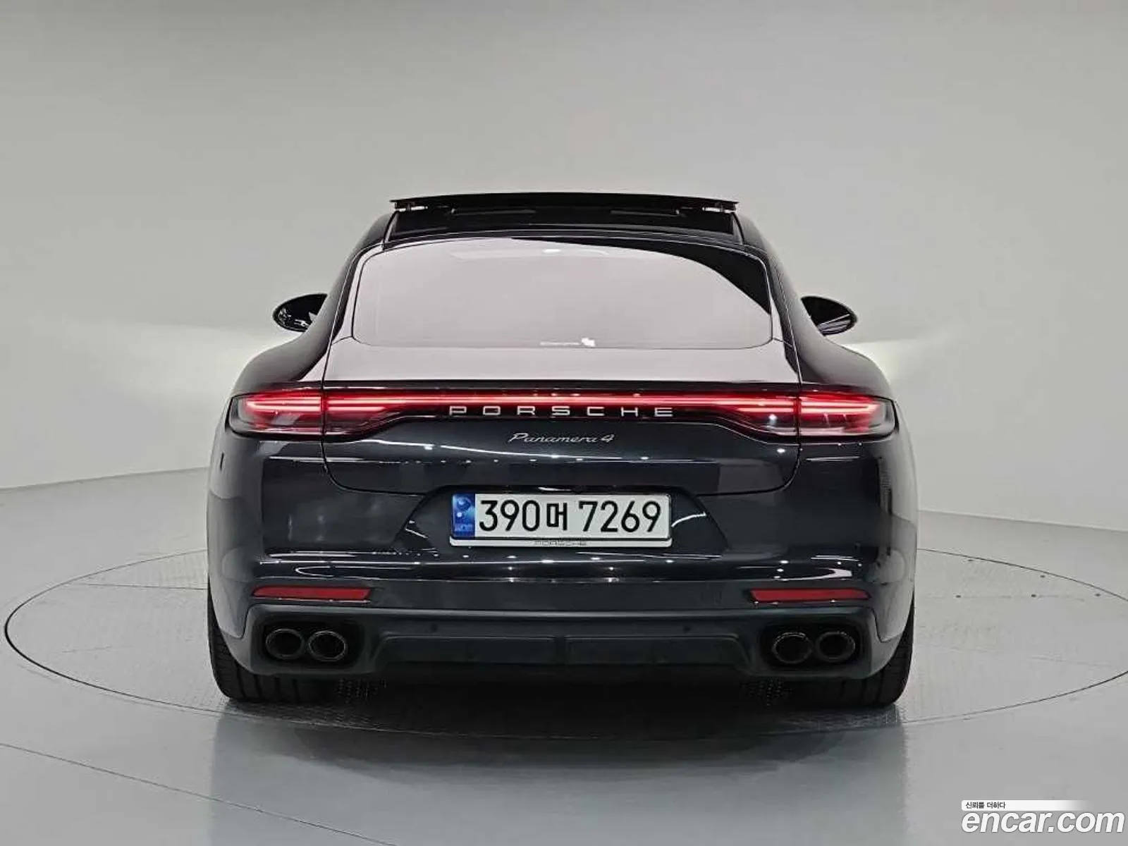 Porsche Panamera 2023 — 17