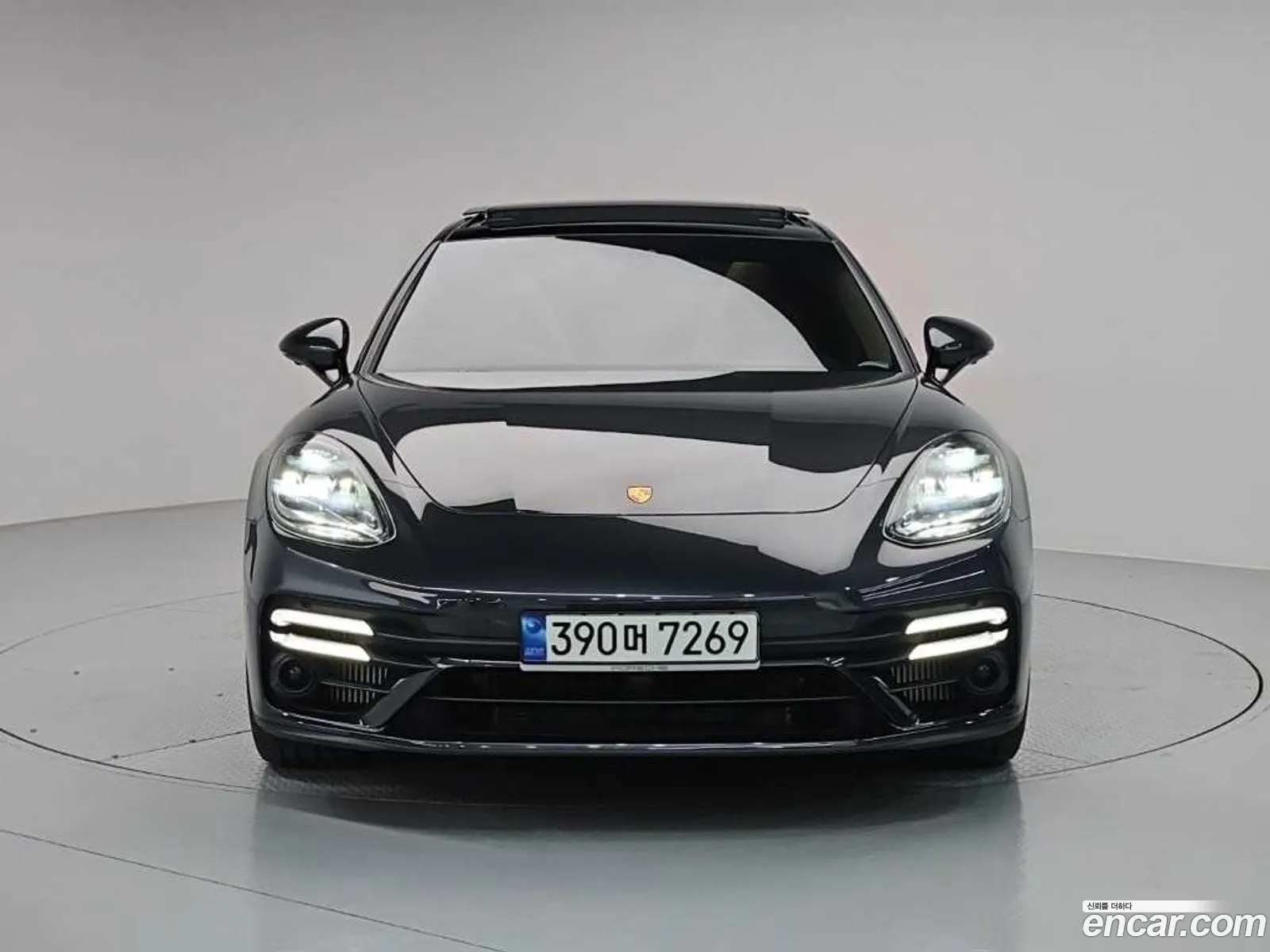 Porsche Panamera 2023 — 16
