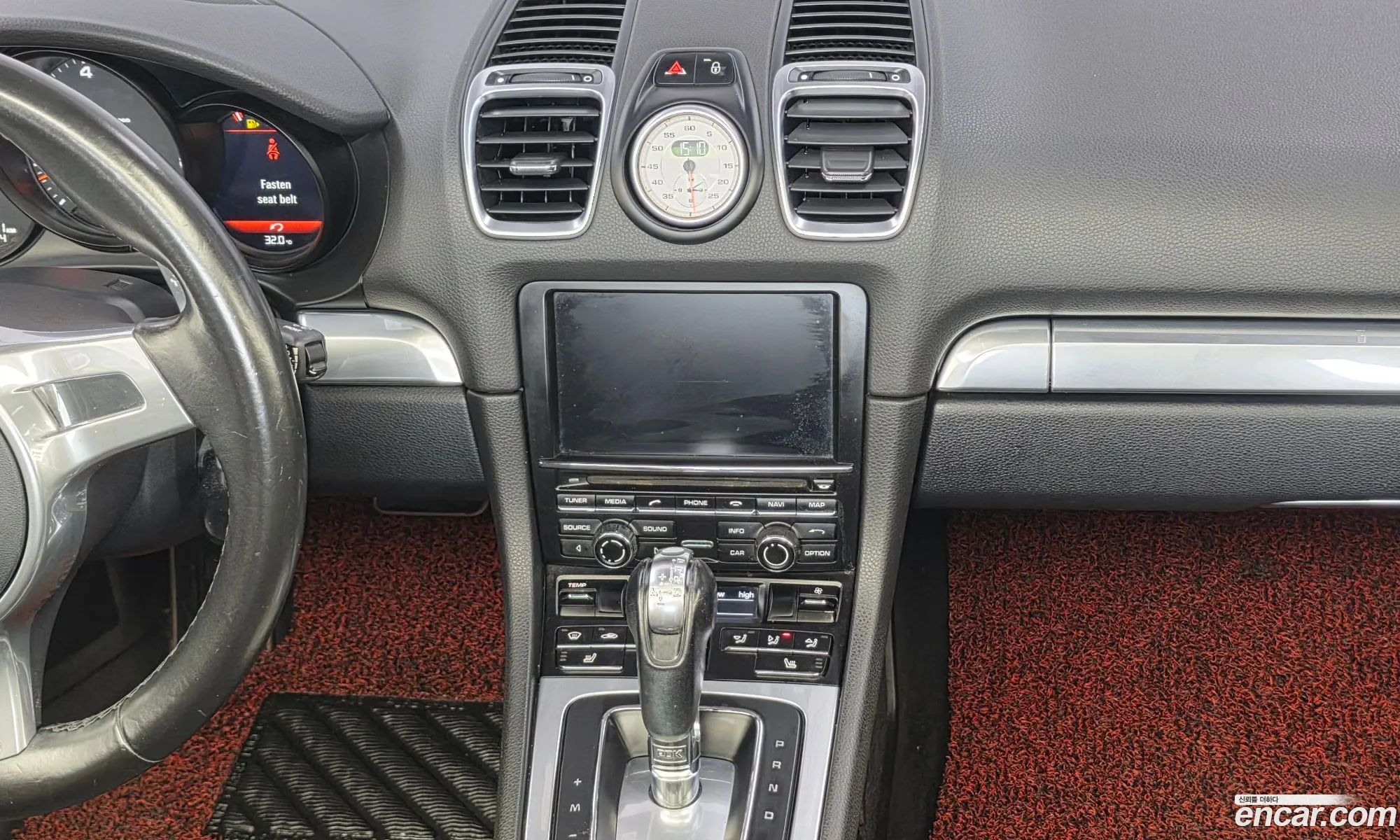 Porsche Boxster 2015 WP0CA2983GS120419 — 19