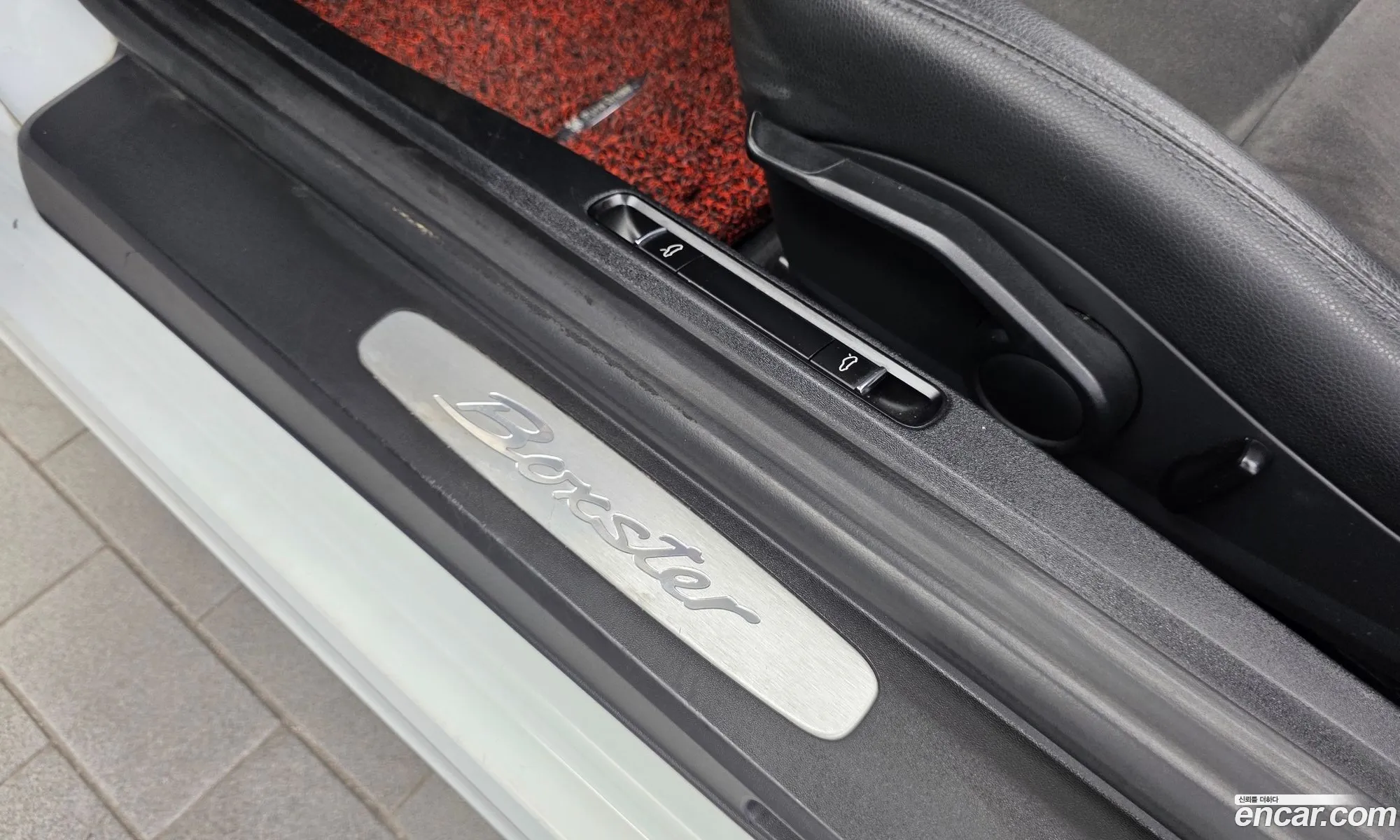 Porsche Boxster 2015 WP0CA2983GS120419 — 18