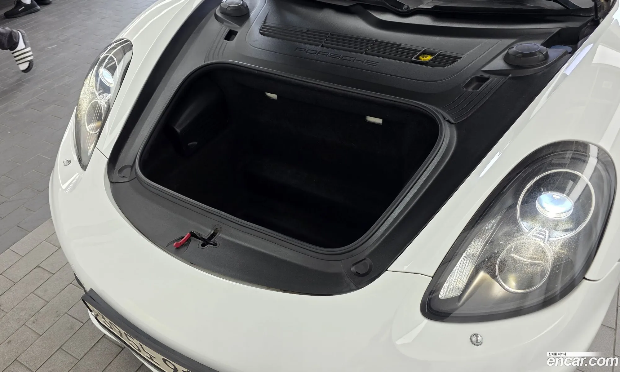 Porsche Boxster 2015 WP0CA2983GS120419 — 11