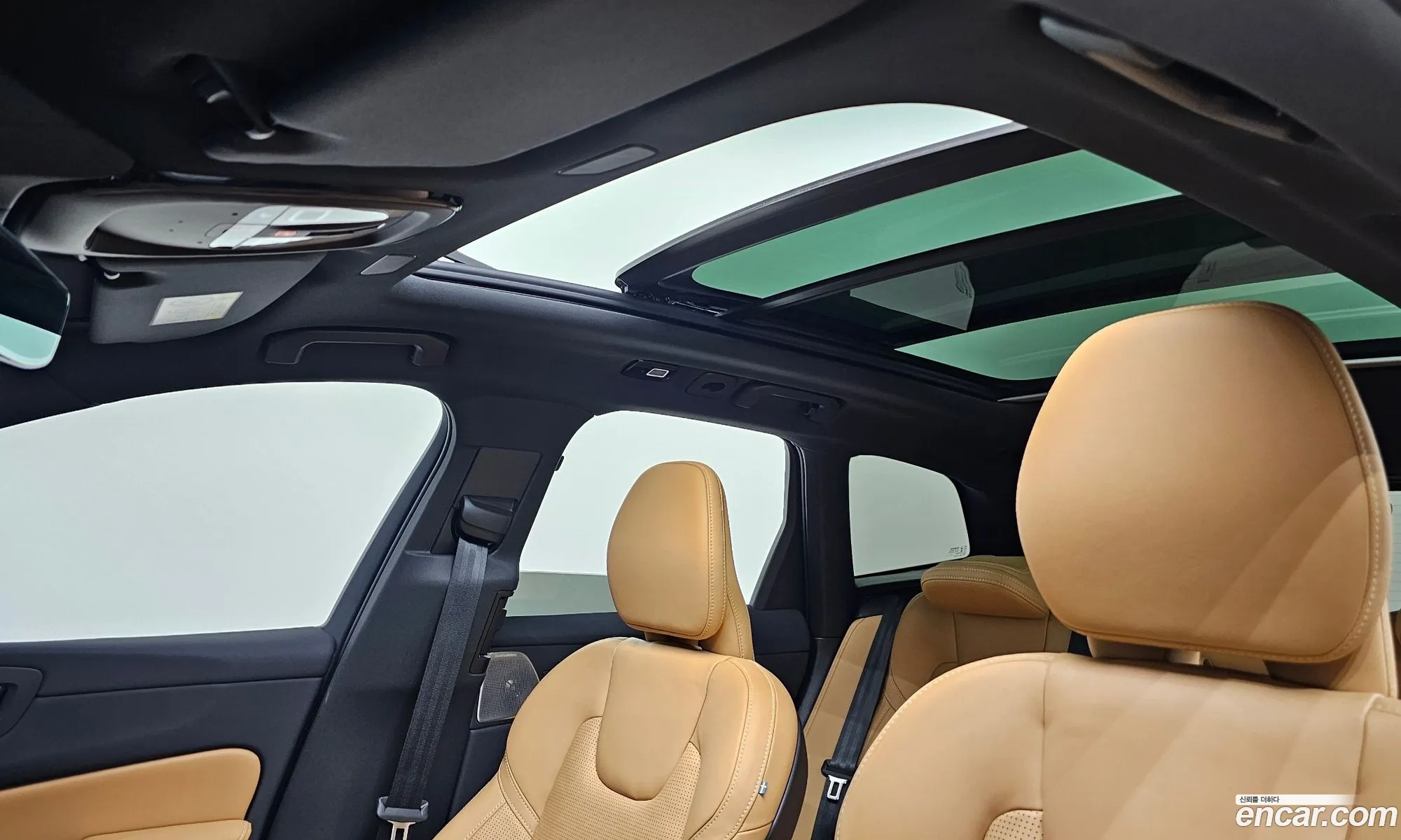 Volvo XC60 2023 LYVUZ0623RB772234 — 10