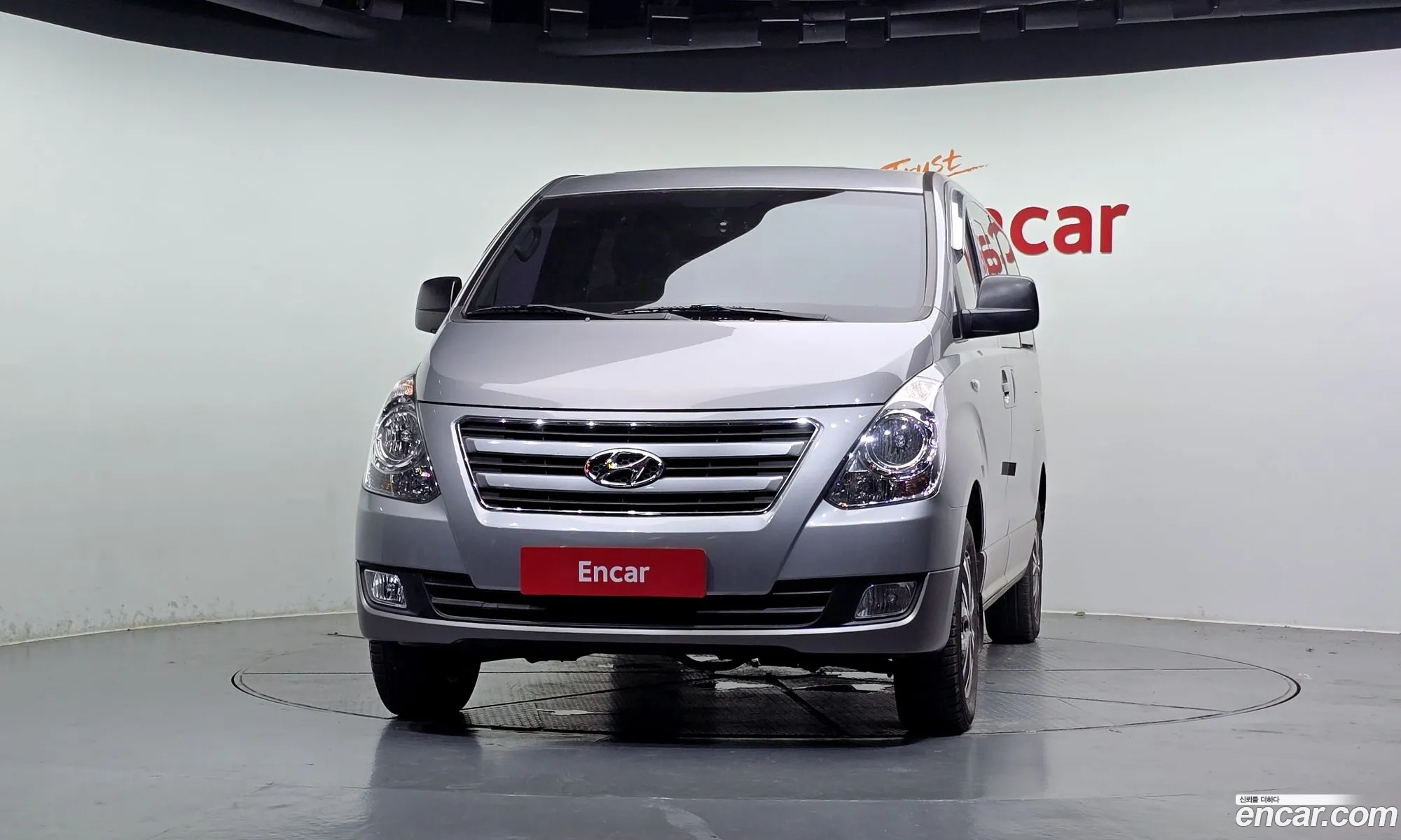 Hyundai Grand Starex 2017 — 4