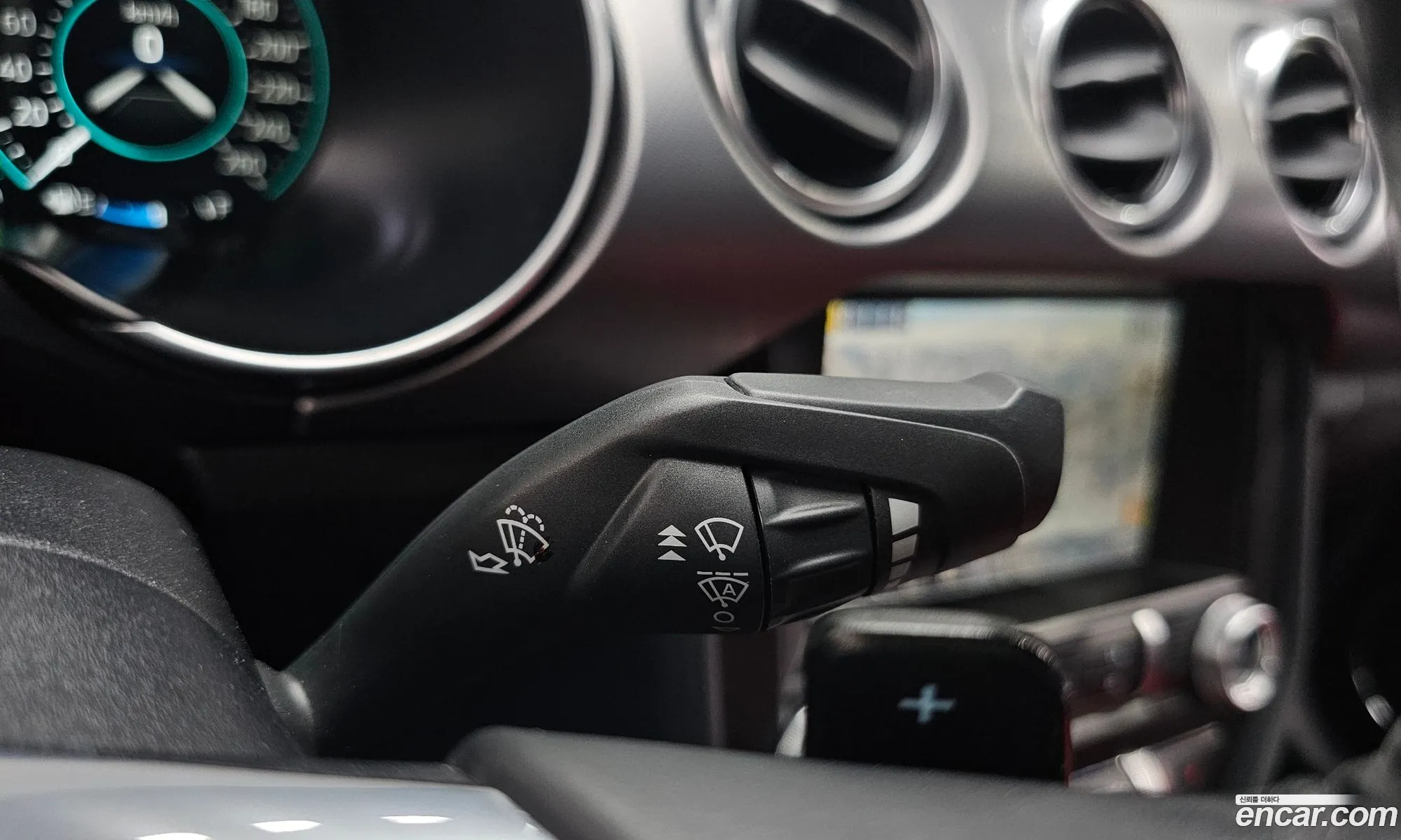 Ford Mustang 2022 — 30