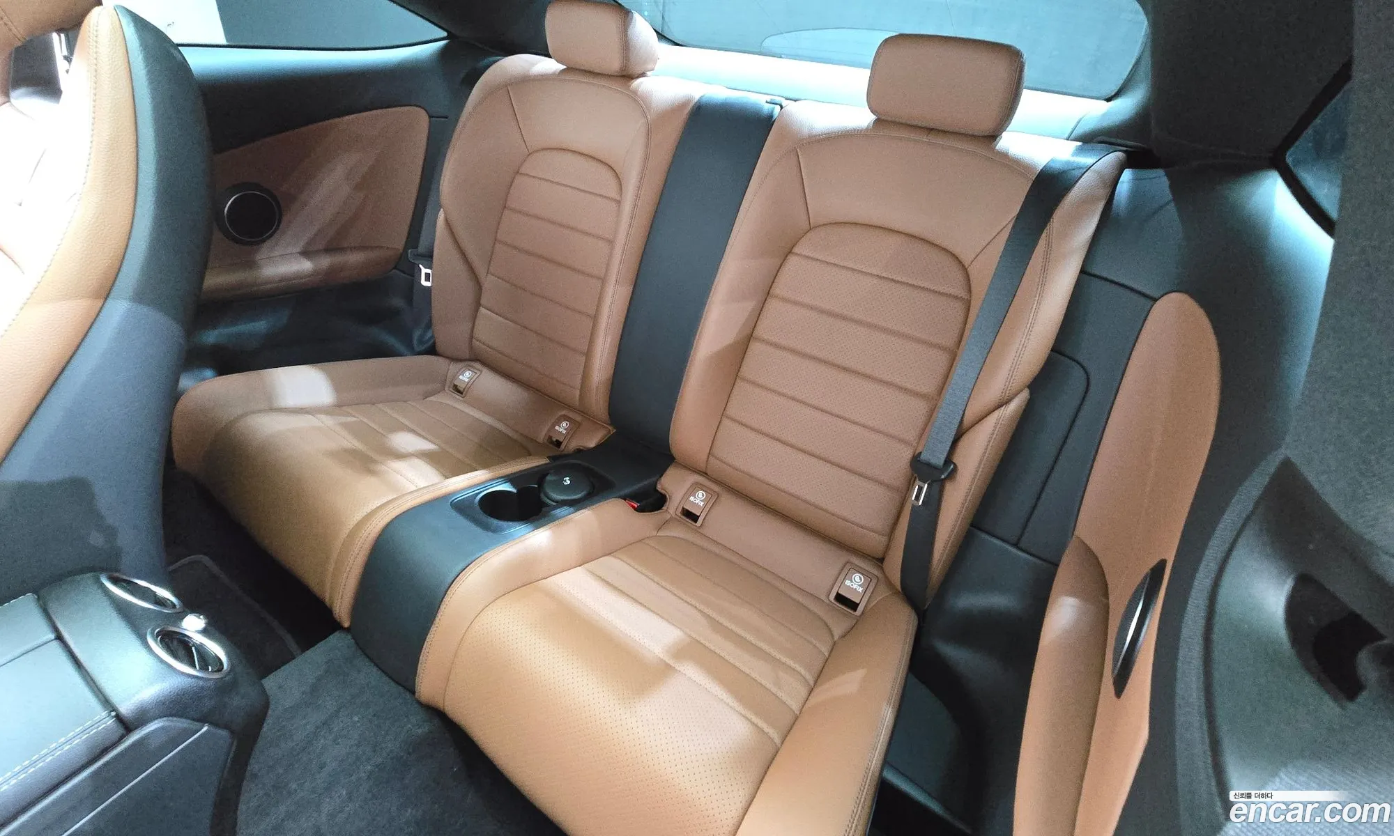 Mercedes-Benz C-Class W205 2020 — 14