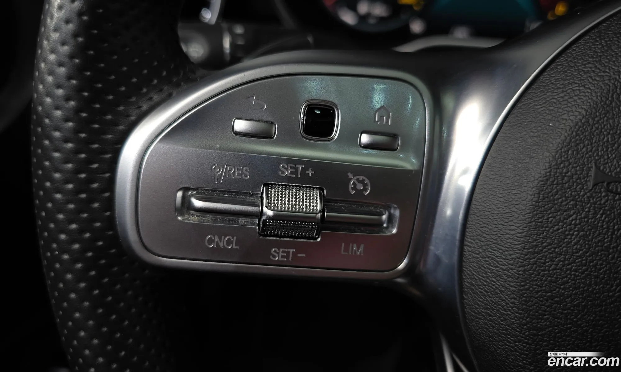 Mercedes-Benz C-Class W205 2020 — 8