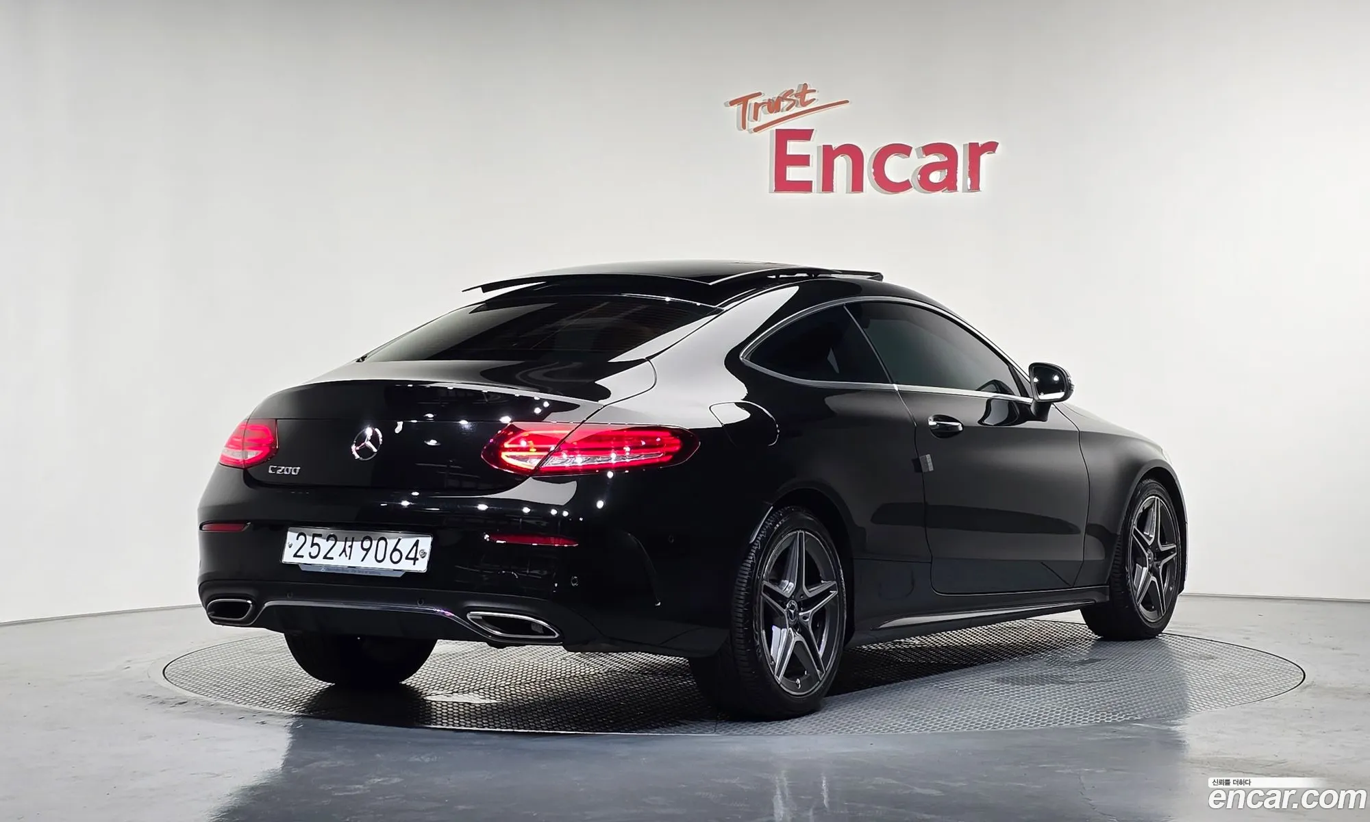 Mercedes-Benz C-Class W205 2020 — 6