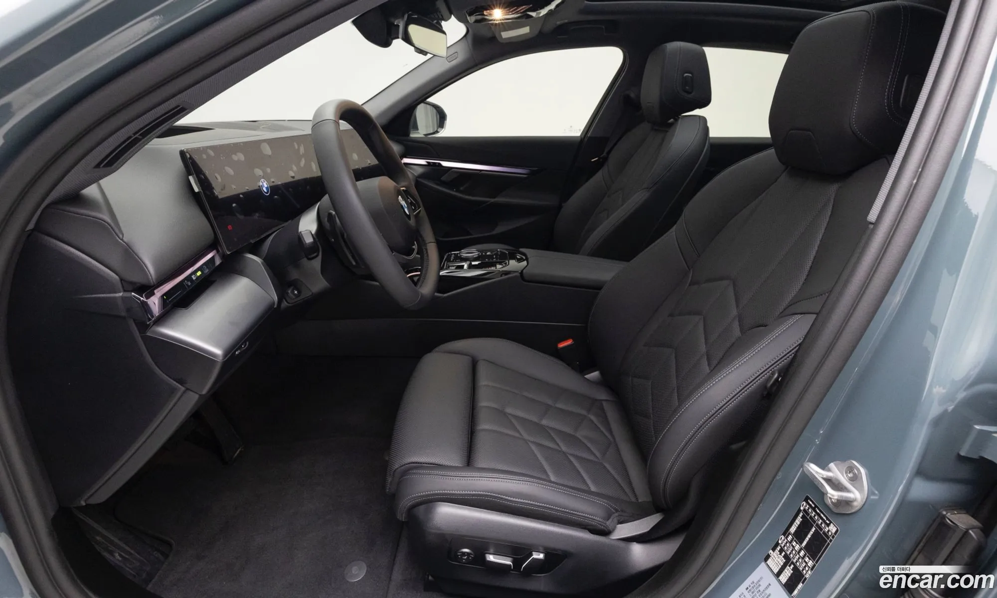 BMW 5 Series 2025 — 2