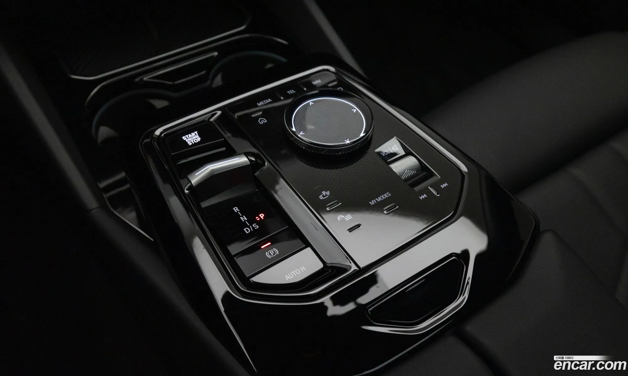 BMW 5 Series 2025 — 13