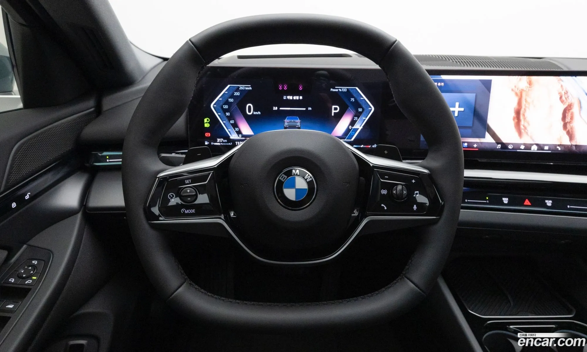 BMW 5 Series 2025 — 14