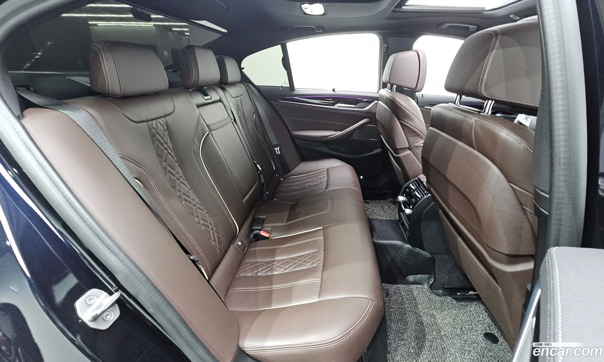 BMW 5 Series 2022 WBA71BH08NWX80889 — 30