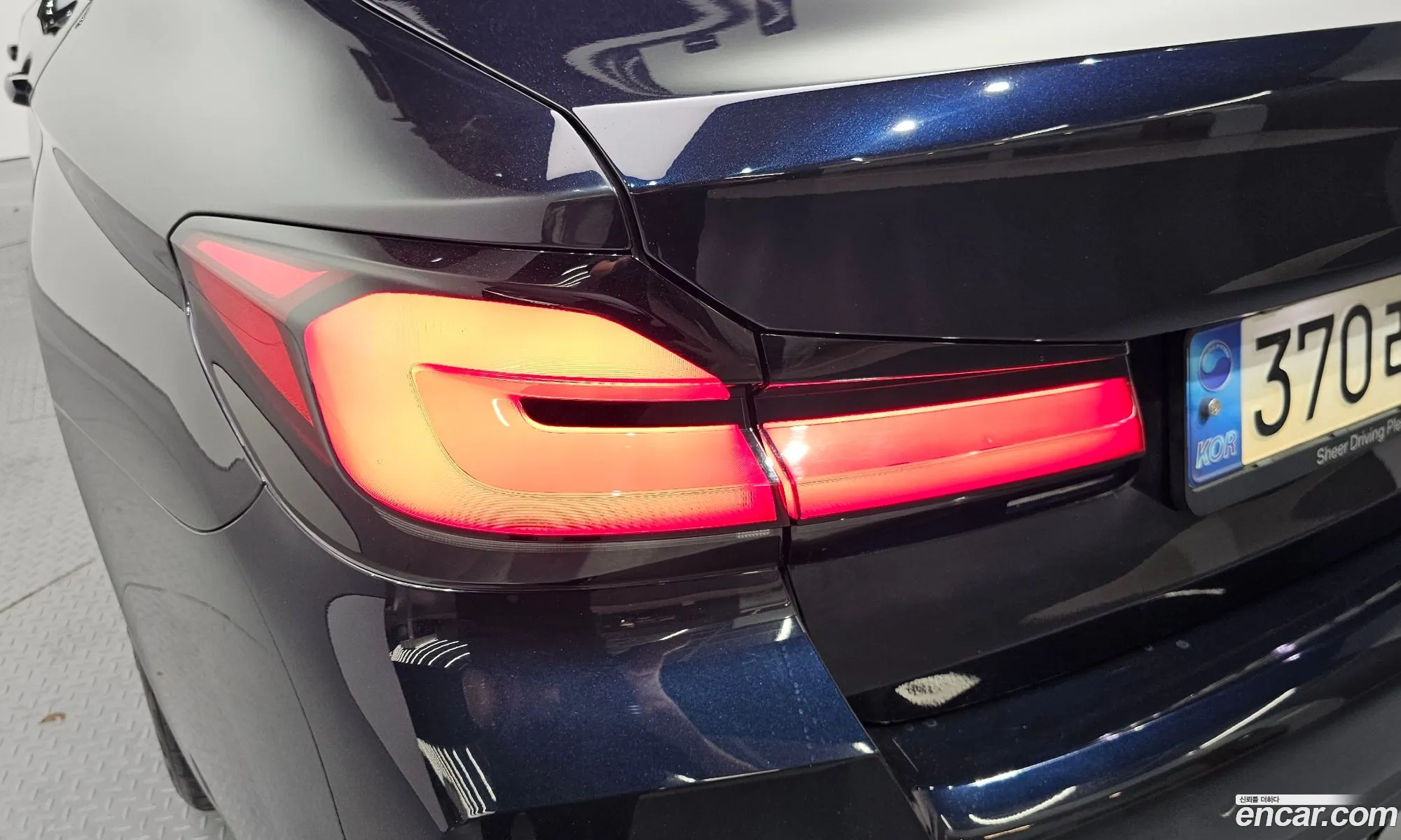BMW 5 Series 2022 WBA71BH08NWX80889 — 28