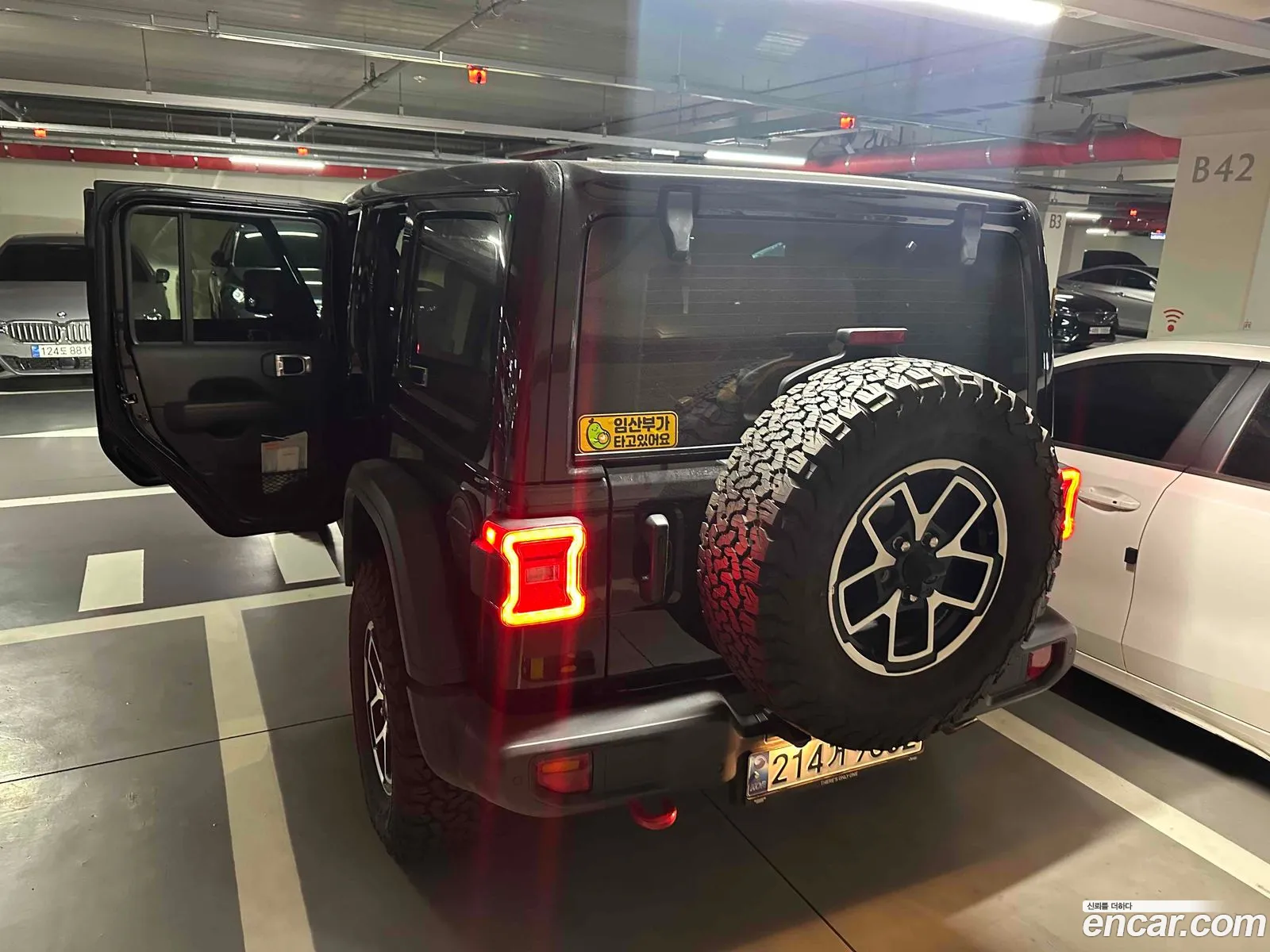 Jeep Wrangler 2025 — 10
