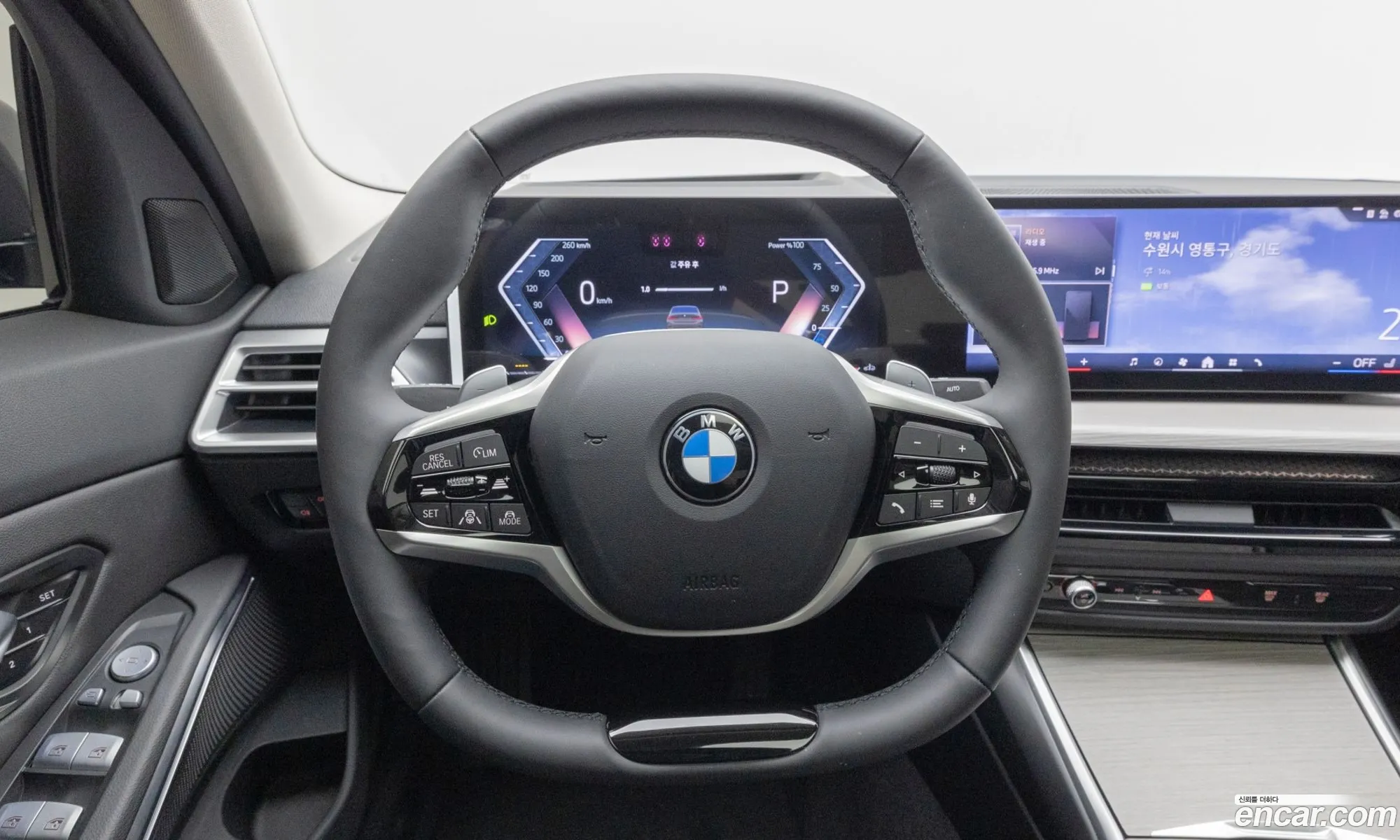 BMW 3 Series 2025 — 13