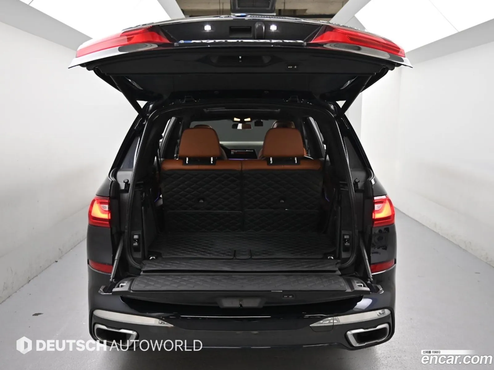BMW X7 2022 — 16