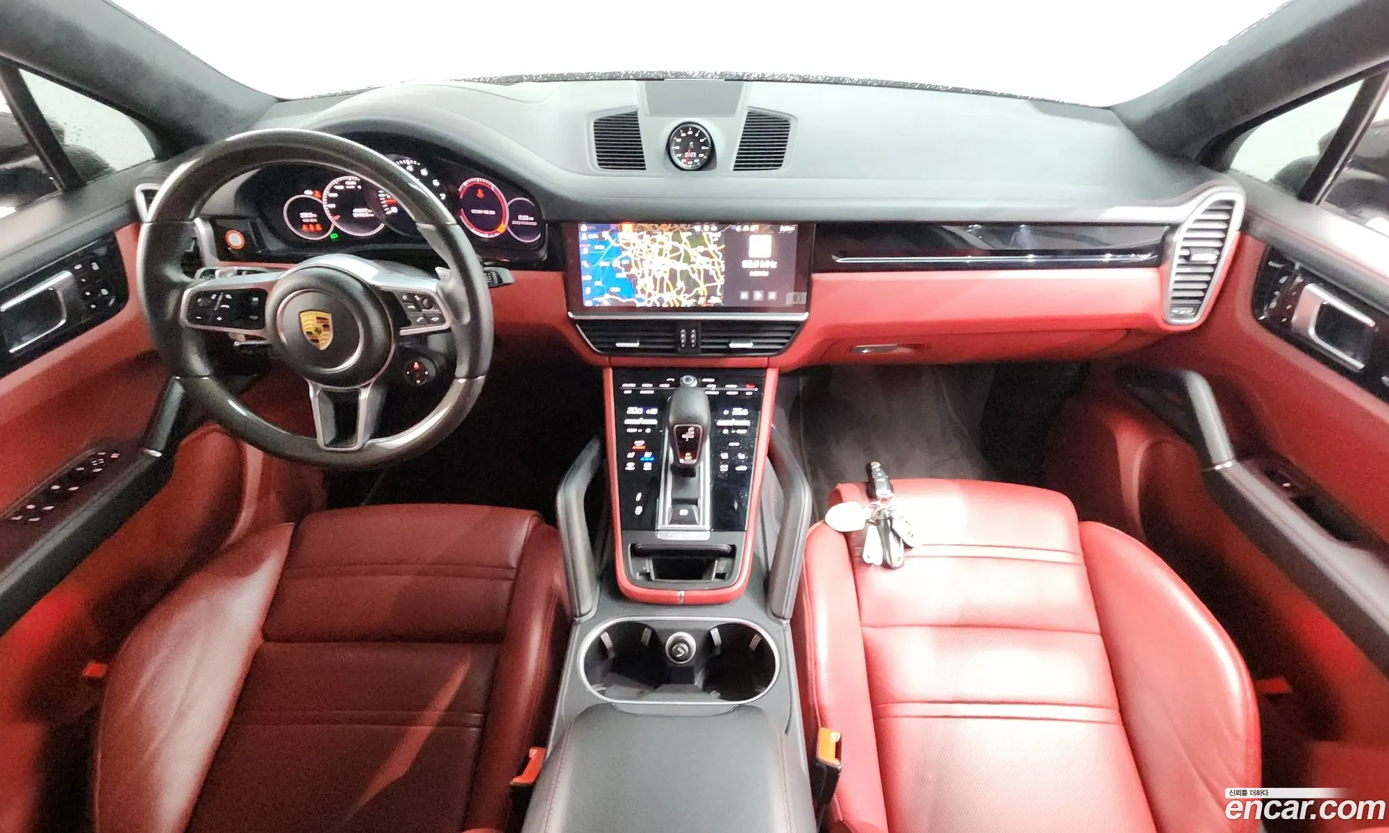 Porsche Cayenne 2021 11111111111111111 — 19