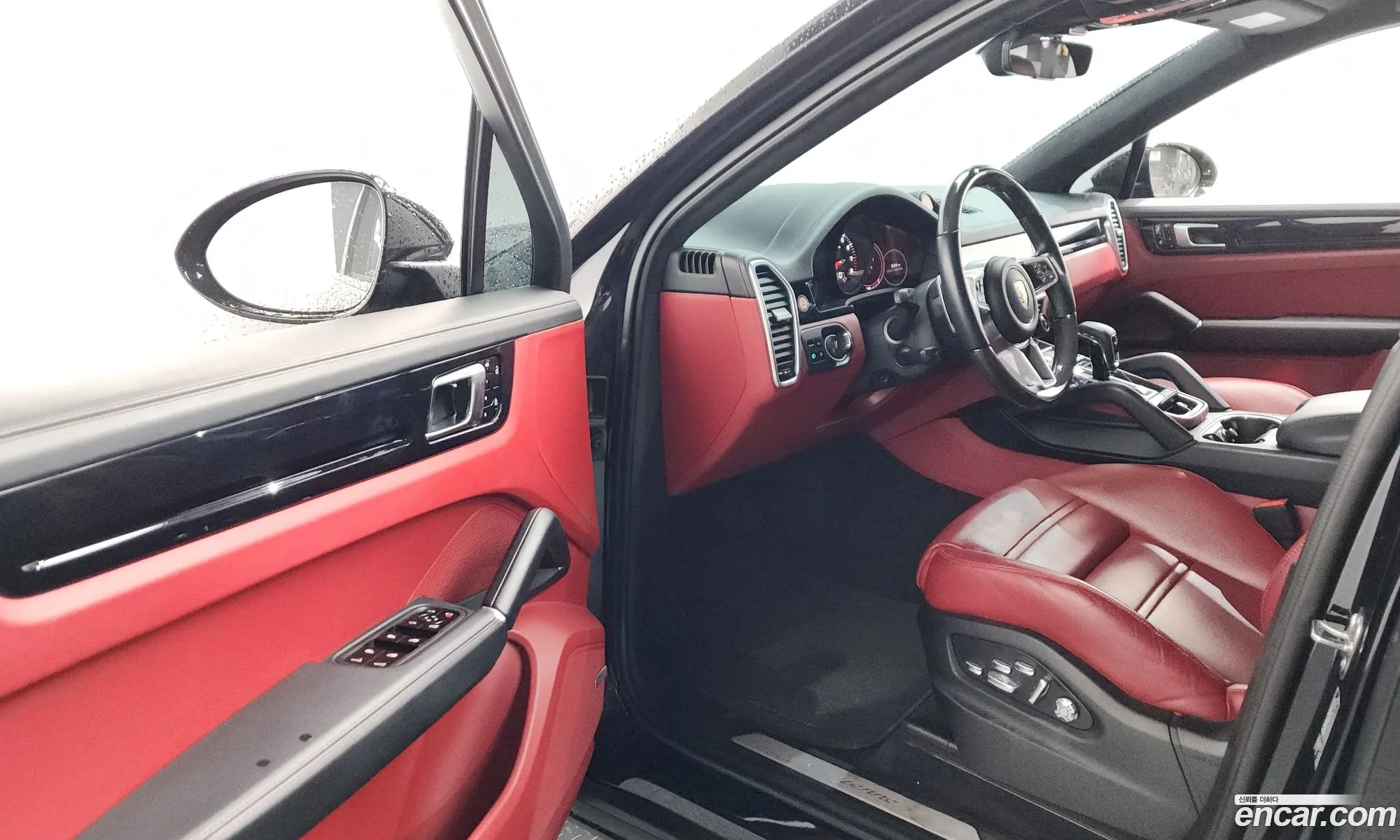 Porsche Cayenne 2021 11111111111111111 — 7