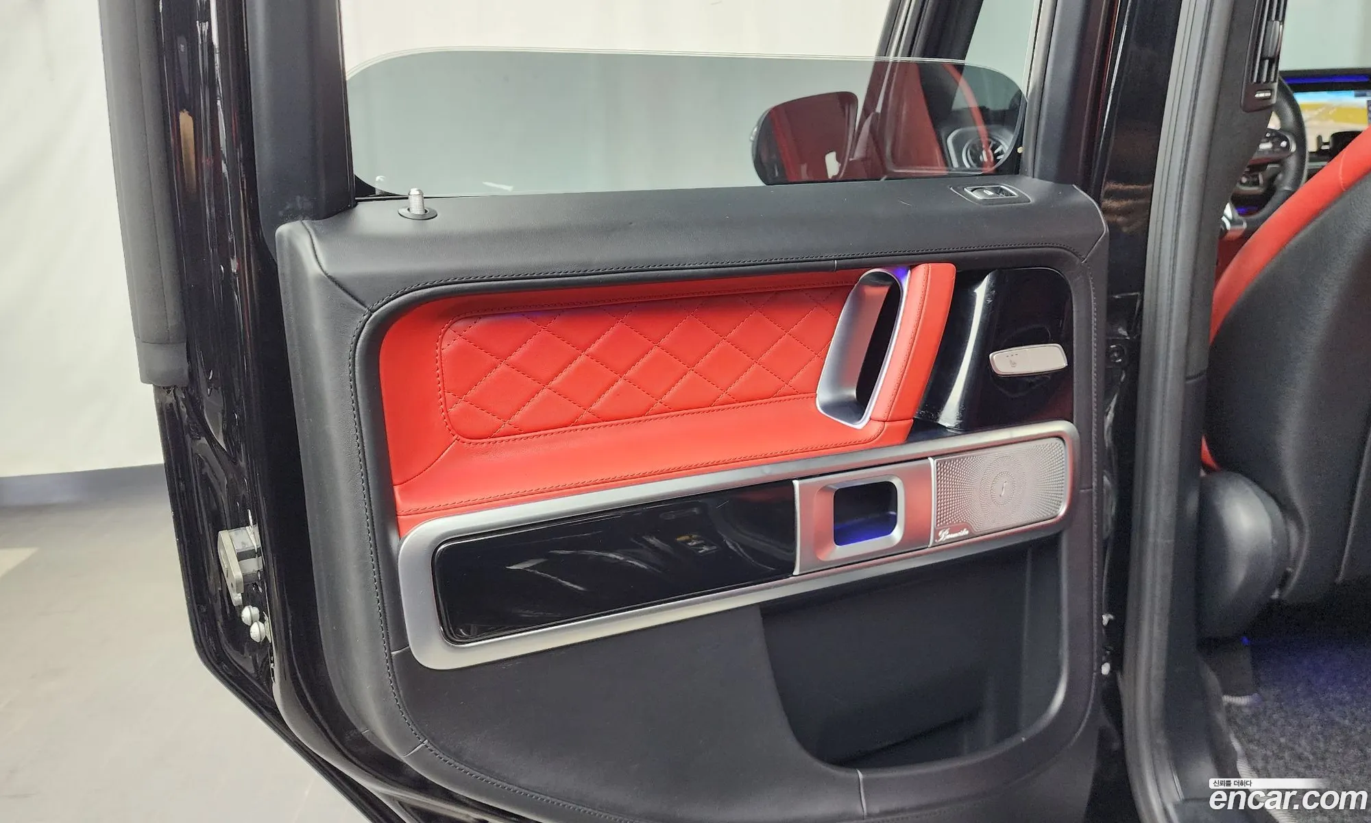 Mercedes-Benz G-Class W463b 2020 — 28