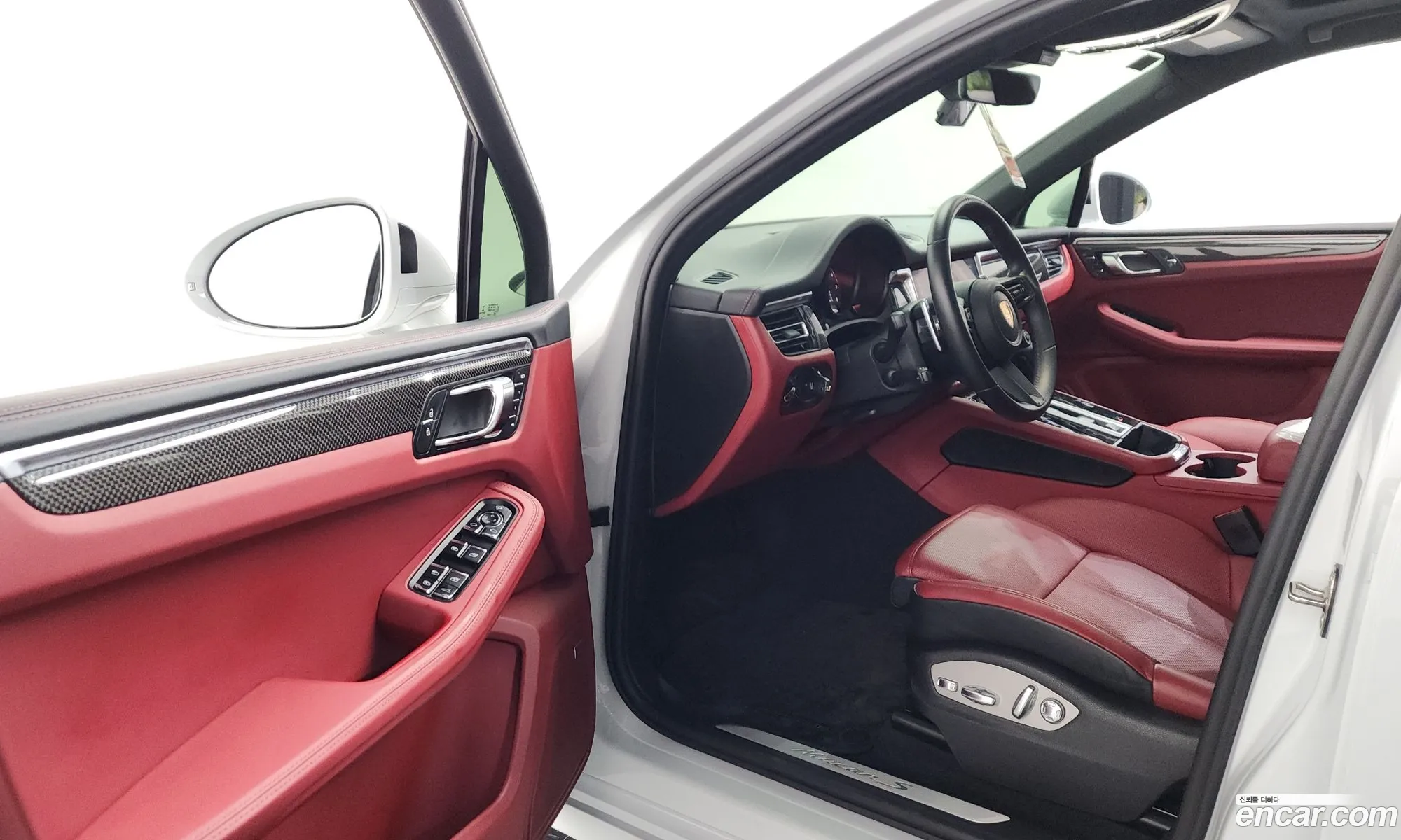 Porsche Macan 2022 WP1AG2950NLB36143 — 25