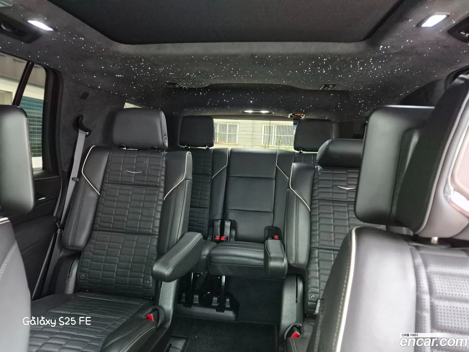 Cadillac Escalade 2023 — 14
