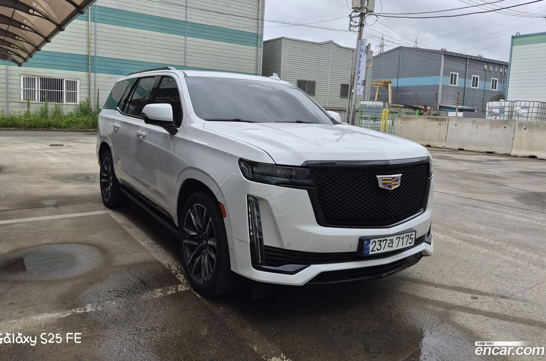 Cadillac Escalade 2023 — 3