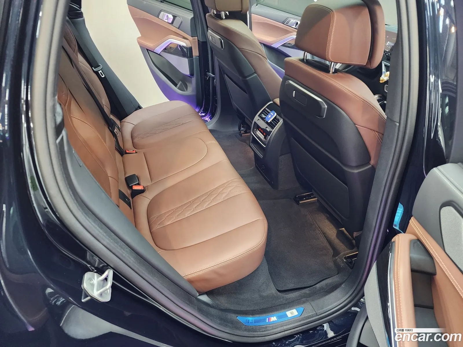 BMW X6 2023 — 12