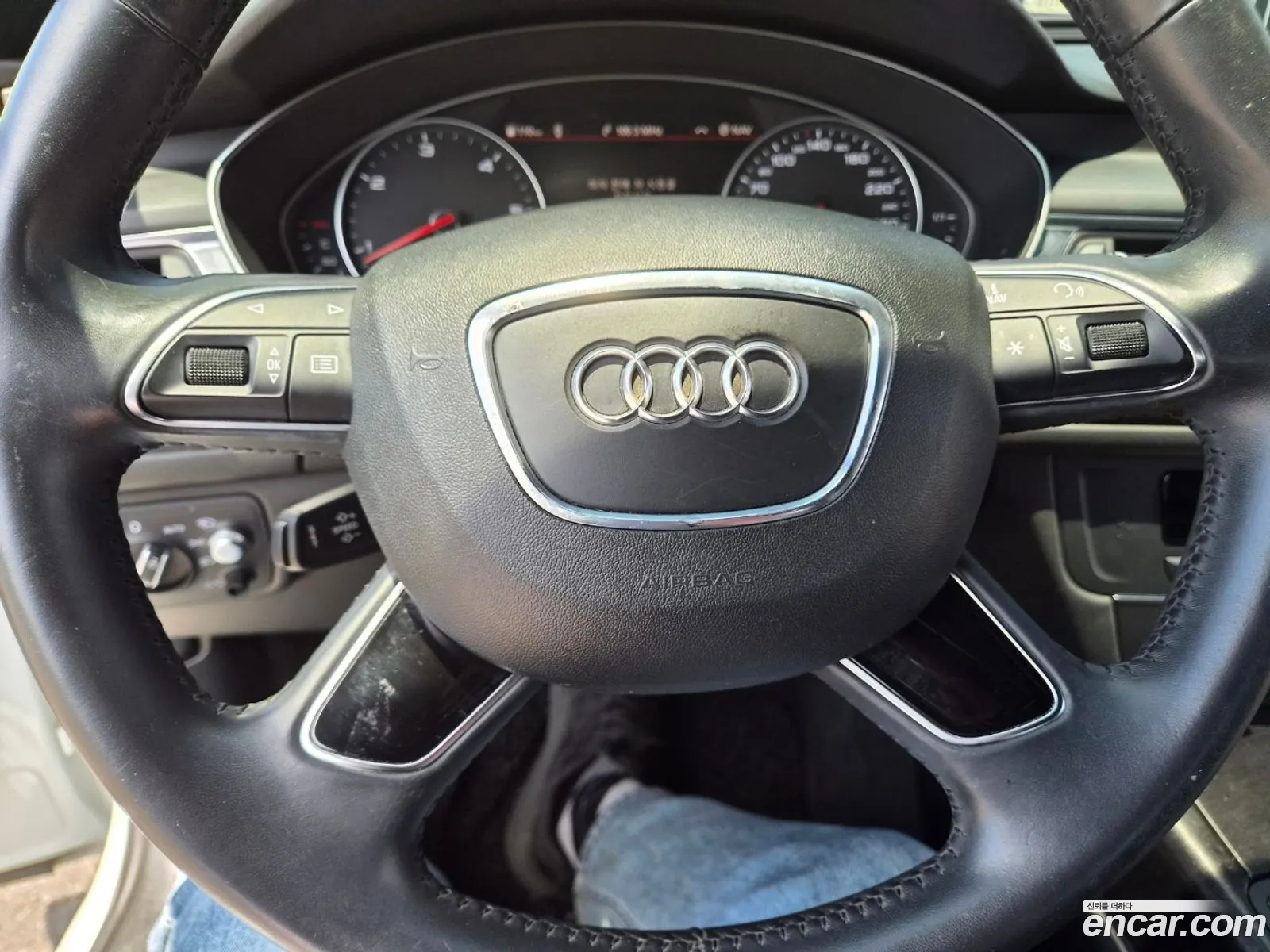Audi A6 2018 — 13