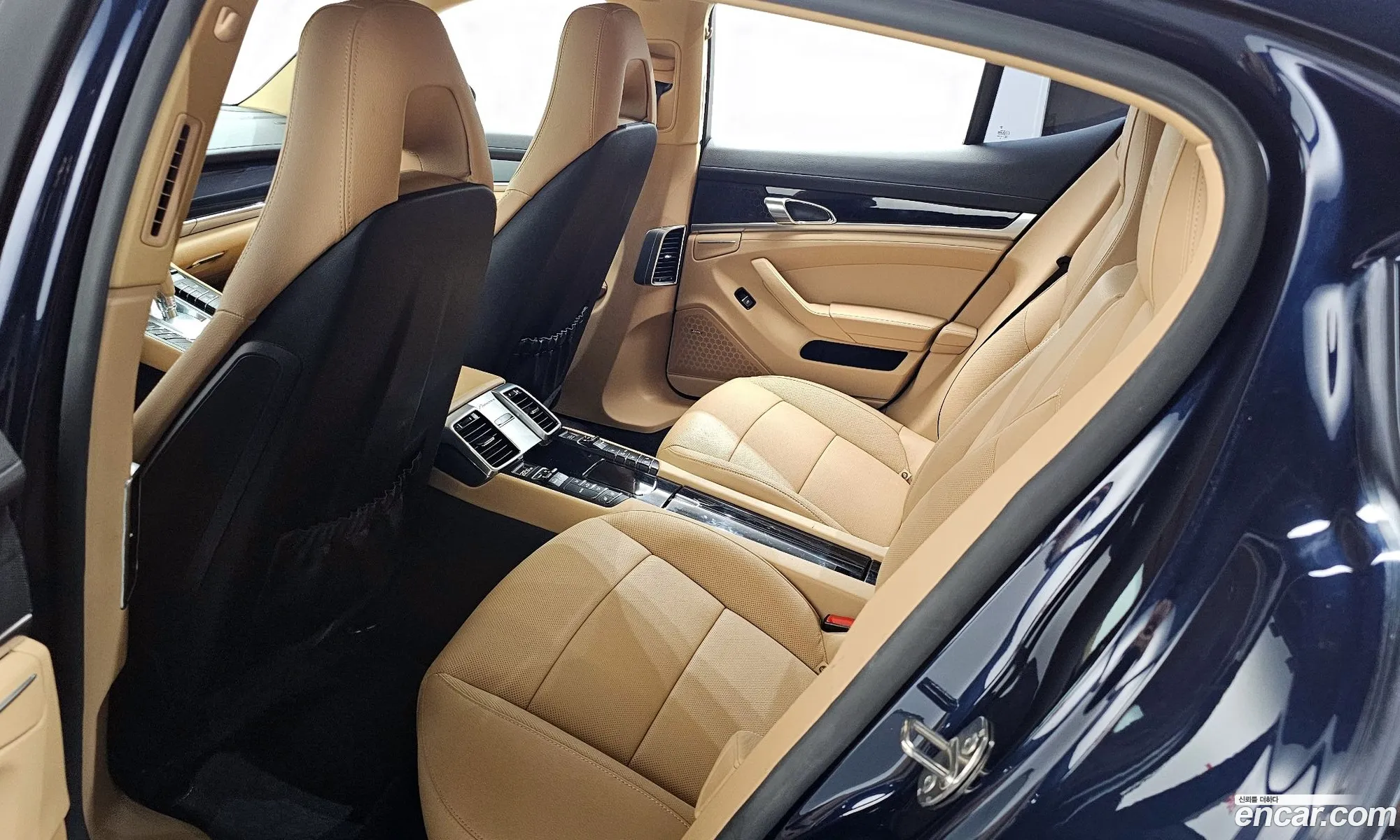 Porsche Panamera 2016 WP0AA2974GL001397 — 3