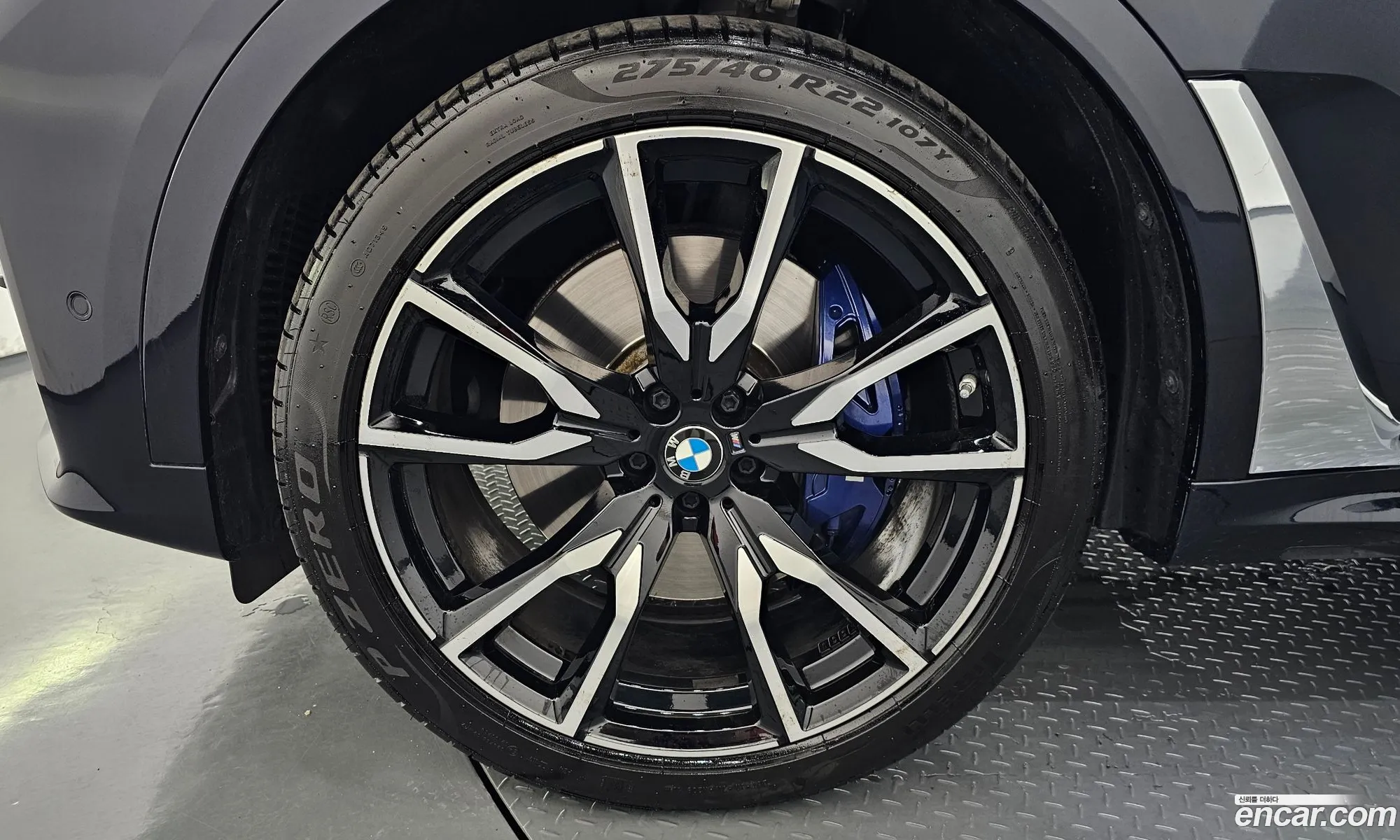 BMW X7 2020 WBACW2108L9C25689 — 23
