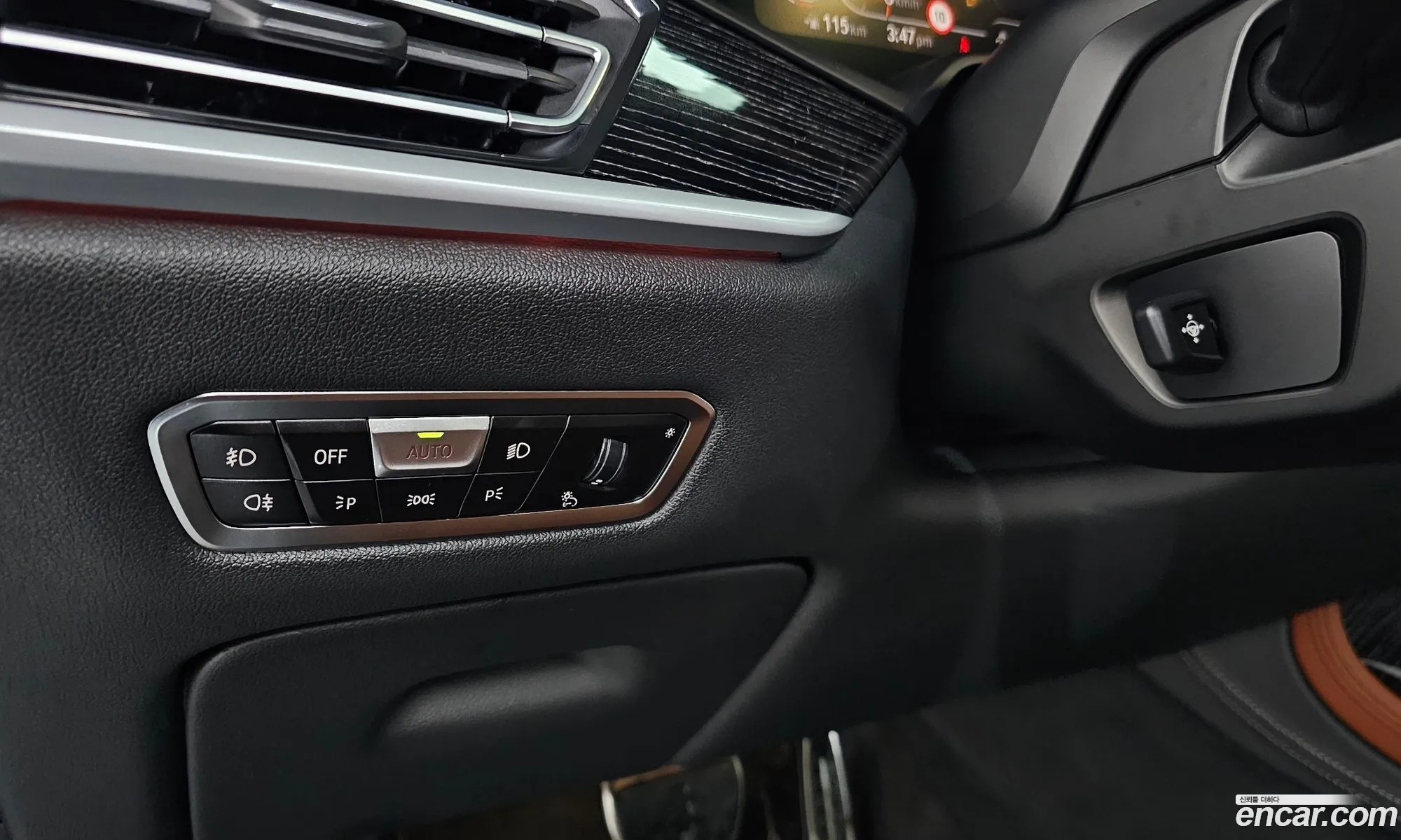 BMW X7 2020 WBACW2108L9C25689 — 29
