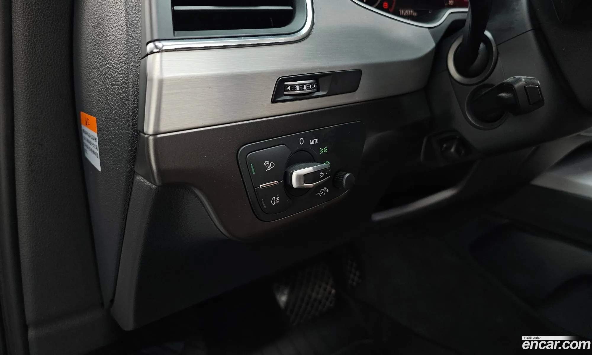 Audi Q7 2019 WAUZZZ4MXKD041405 — 12