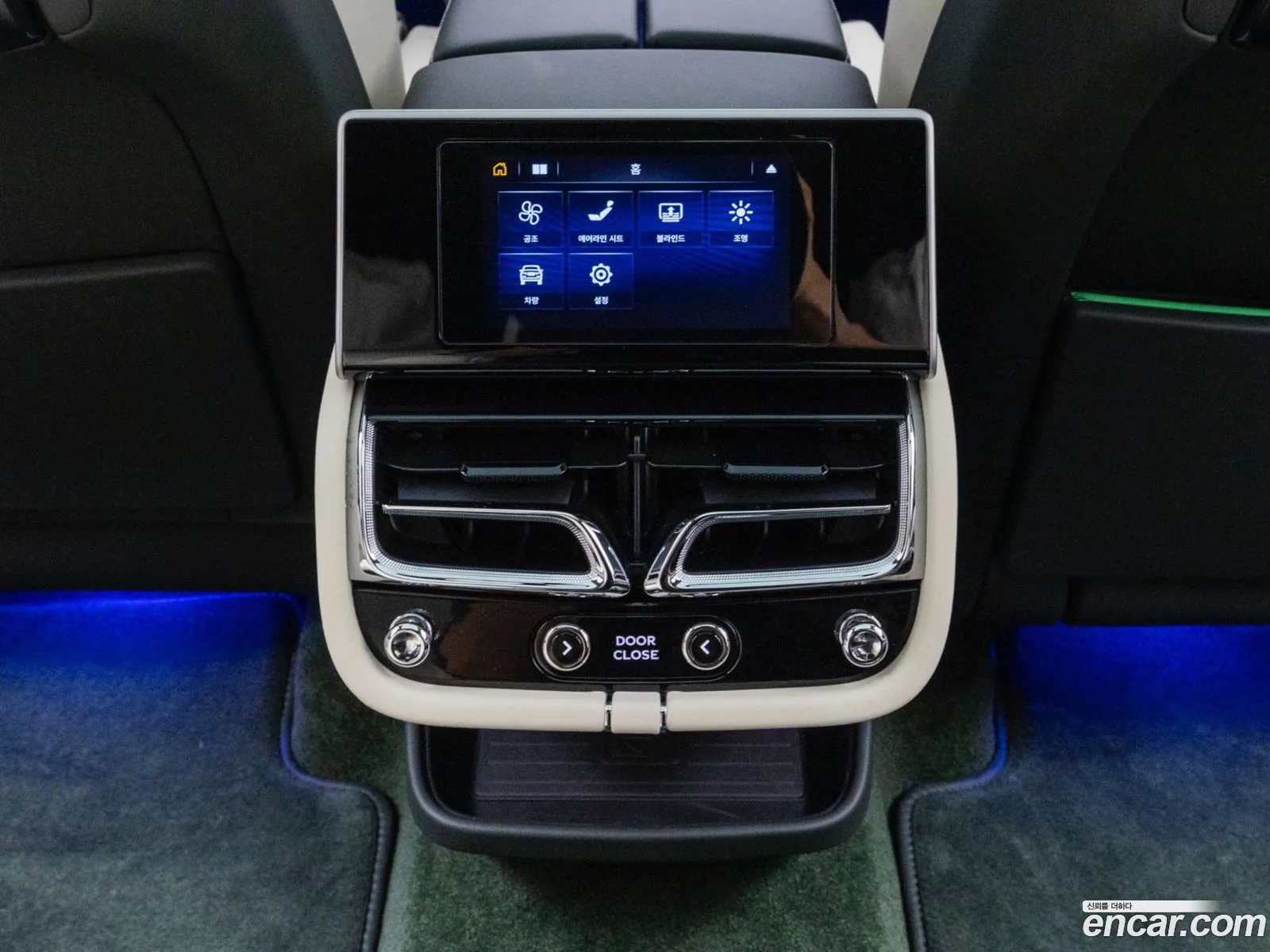 Bentley Bentayga 2024 — 14