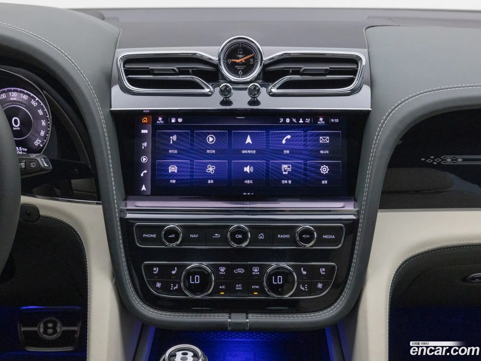 Bentley Bentayga 2024 — 9