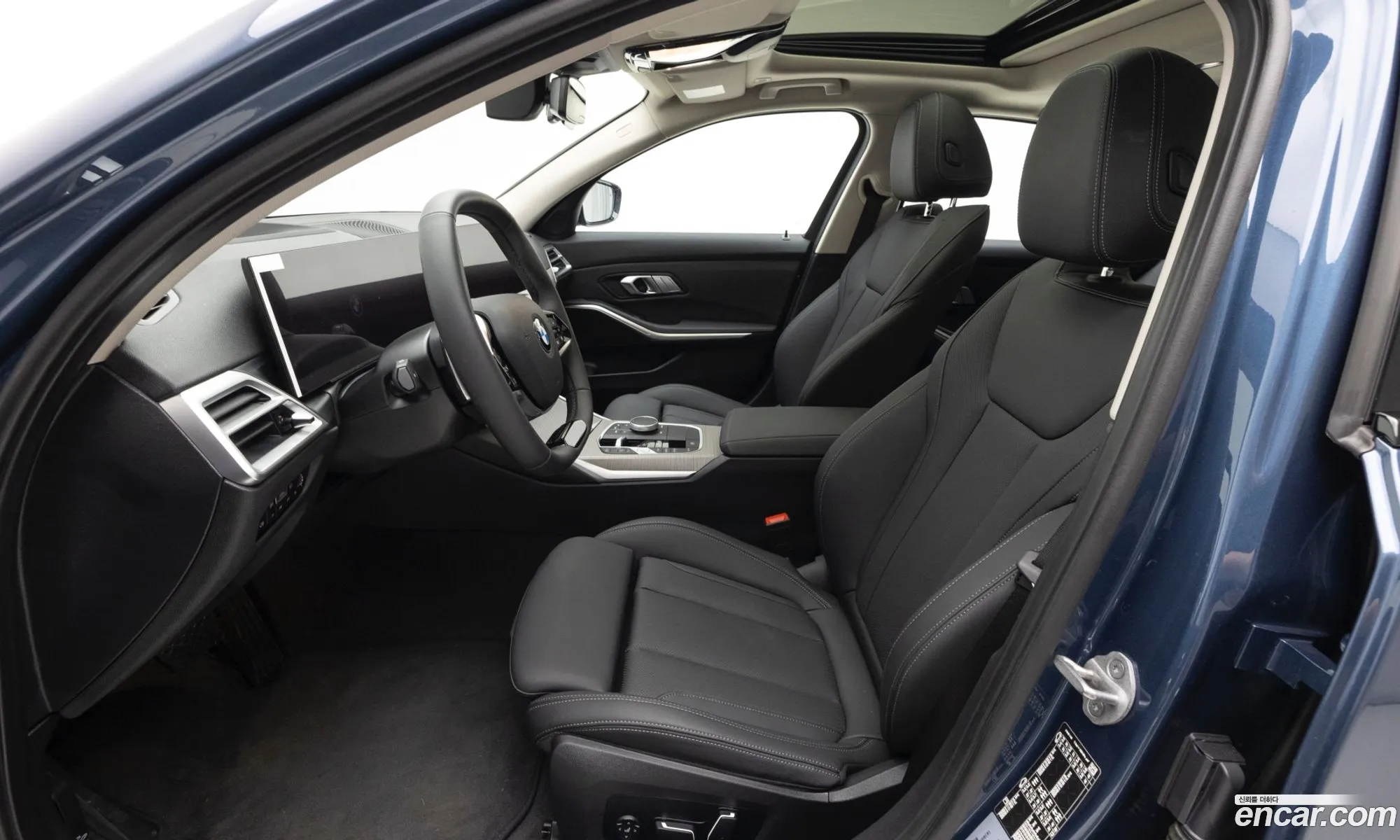 BMW 3 Series 2025 — 8
