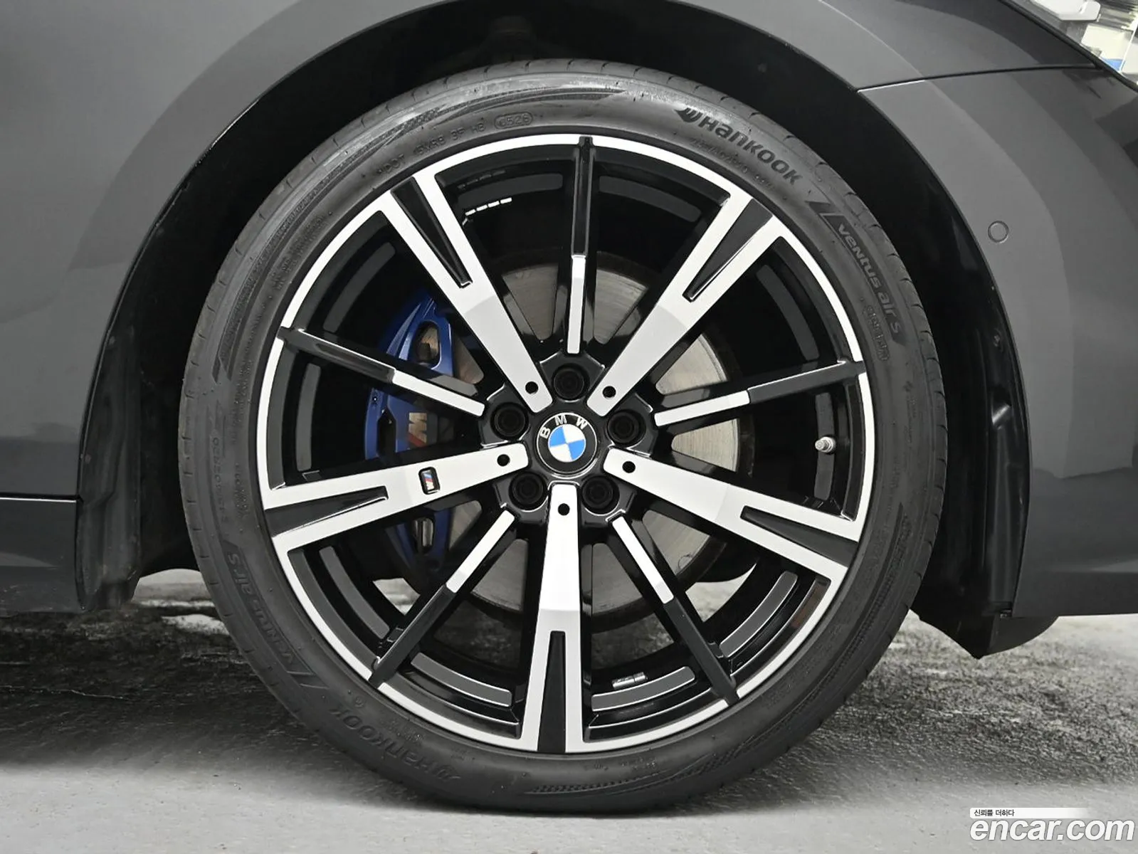 BMW 5 Series 2023 — 20