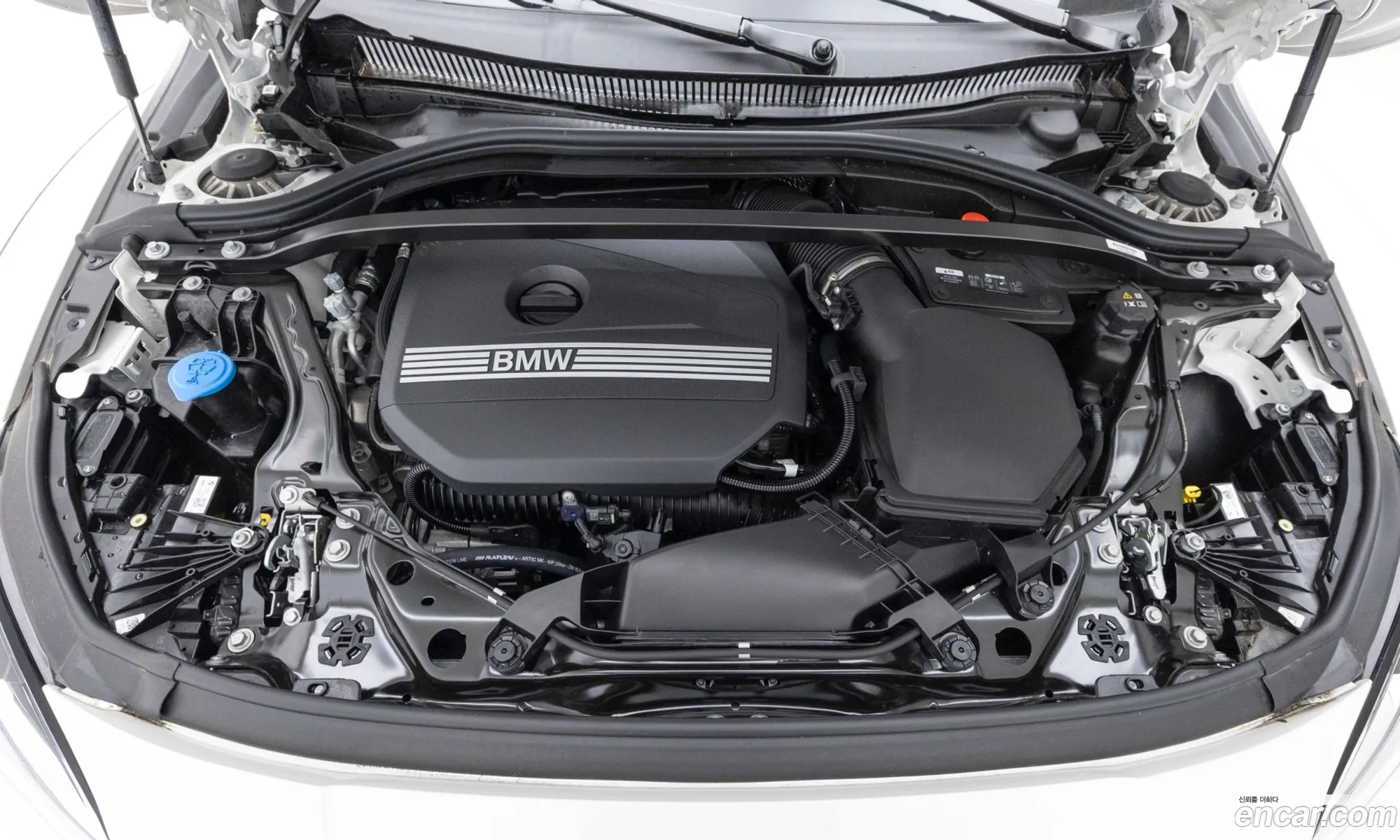 BMW 1 Series 2025 — 6