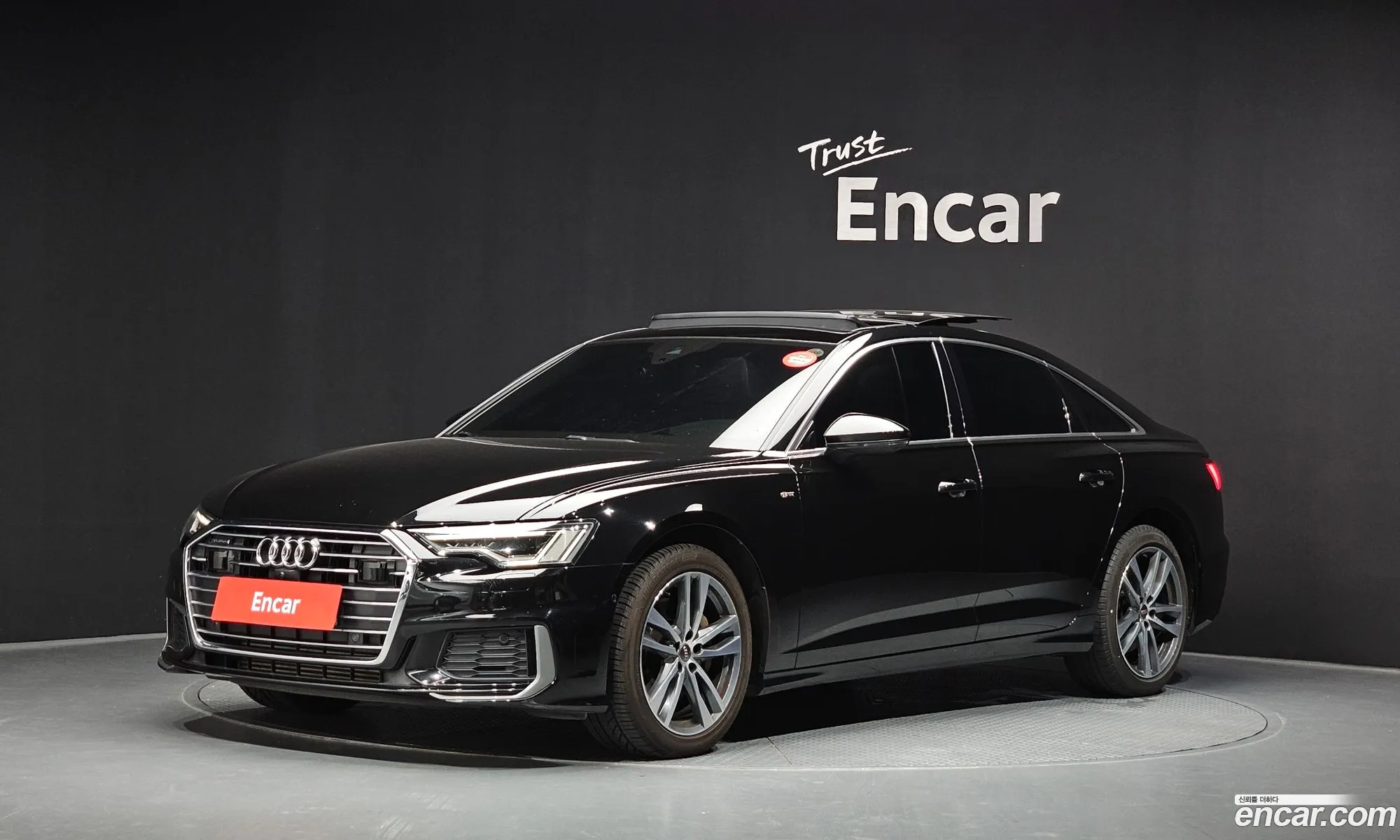 Audi A6 2021 WAUZZZF2XMN013726 — 3