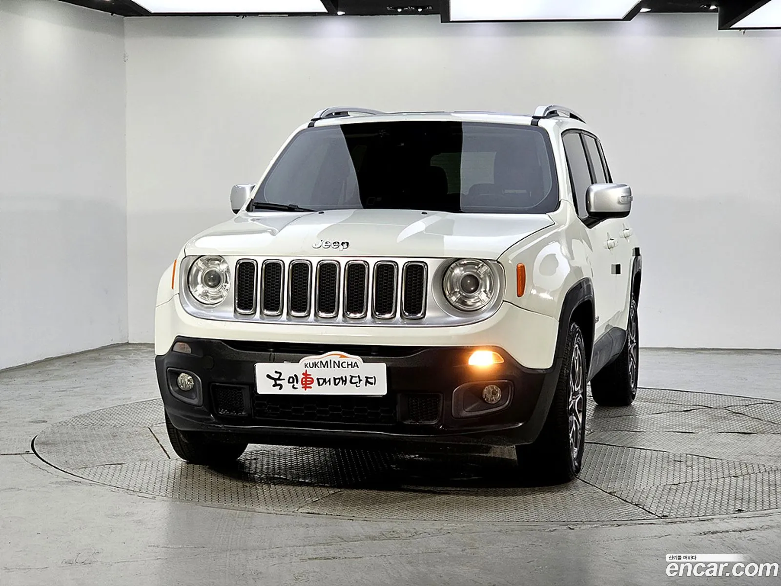 Jeep Renegade 2015 — 17