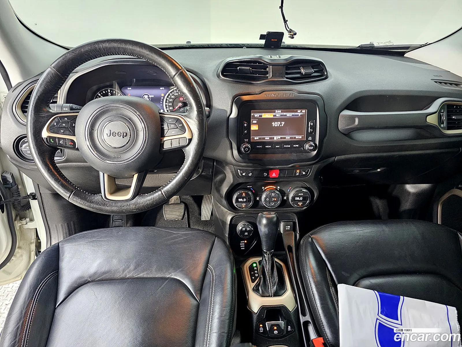 Jeep Renegade 2015 — 9
