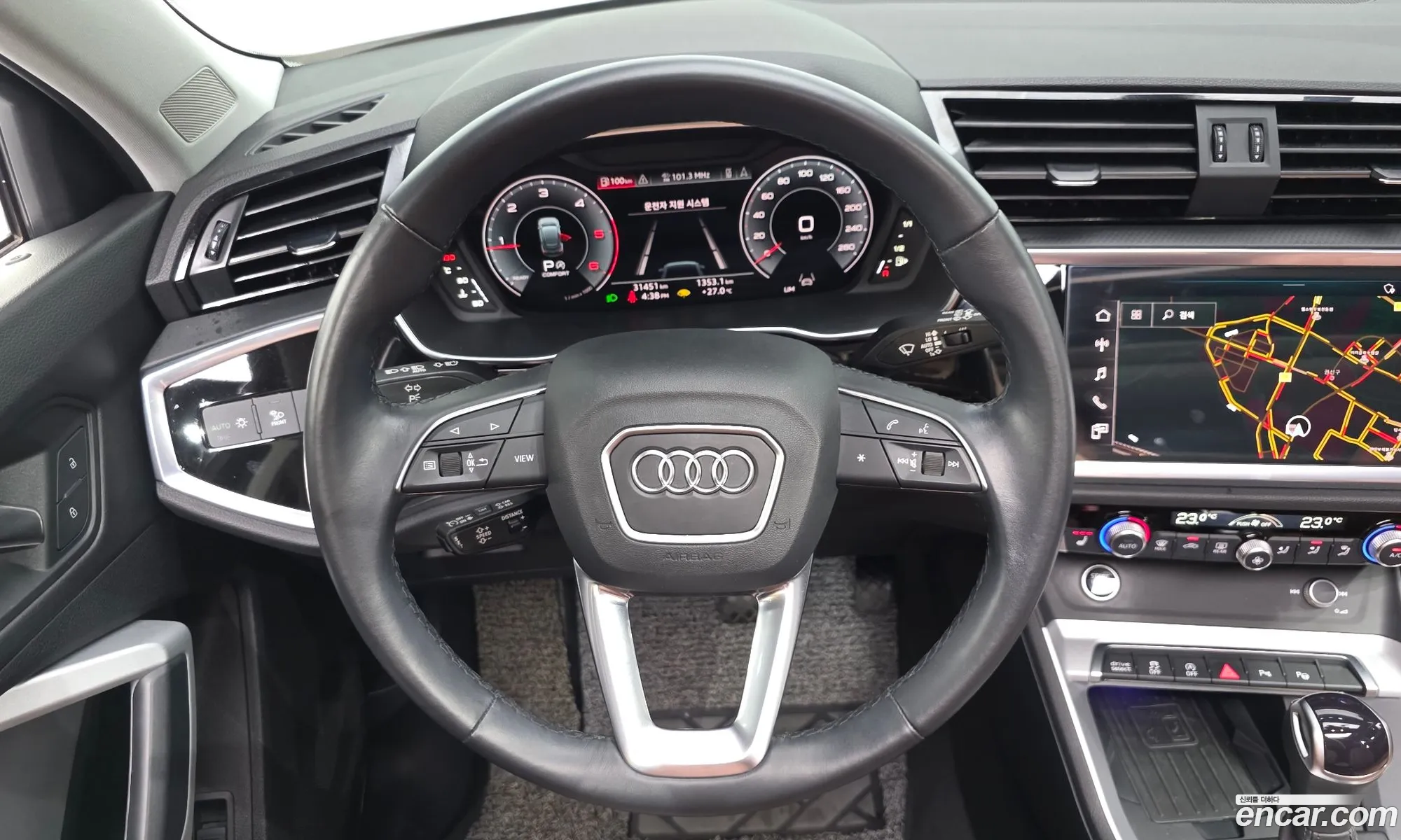 Audi Q3 2023 WAUZZZF37P1054156 — 10